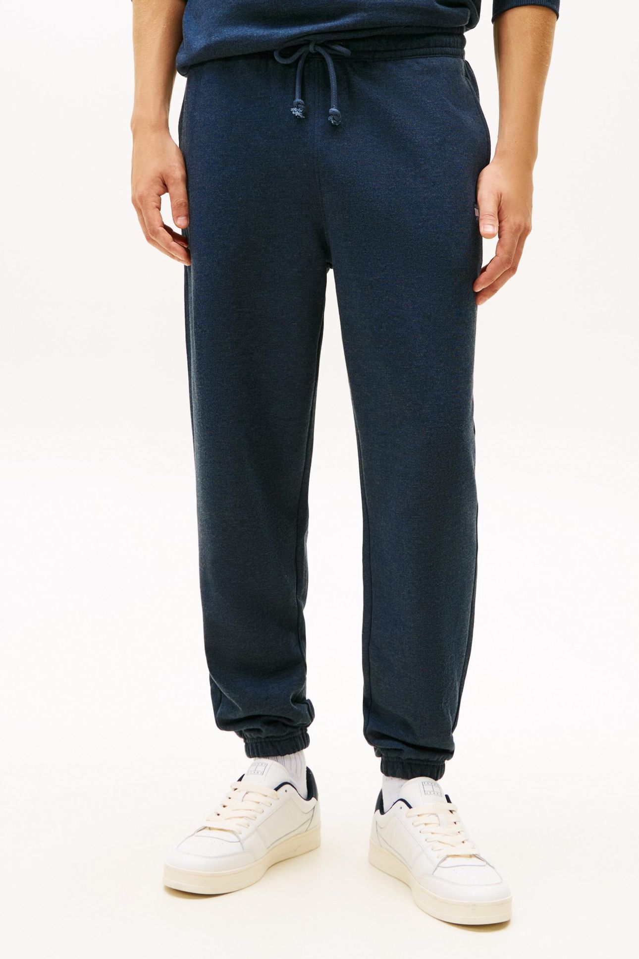 TJM REG BADGE JOGGER DARK NIGHT NAVY HEATHER 1