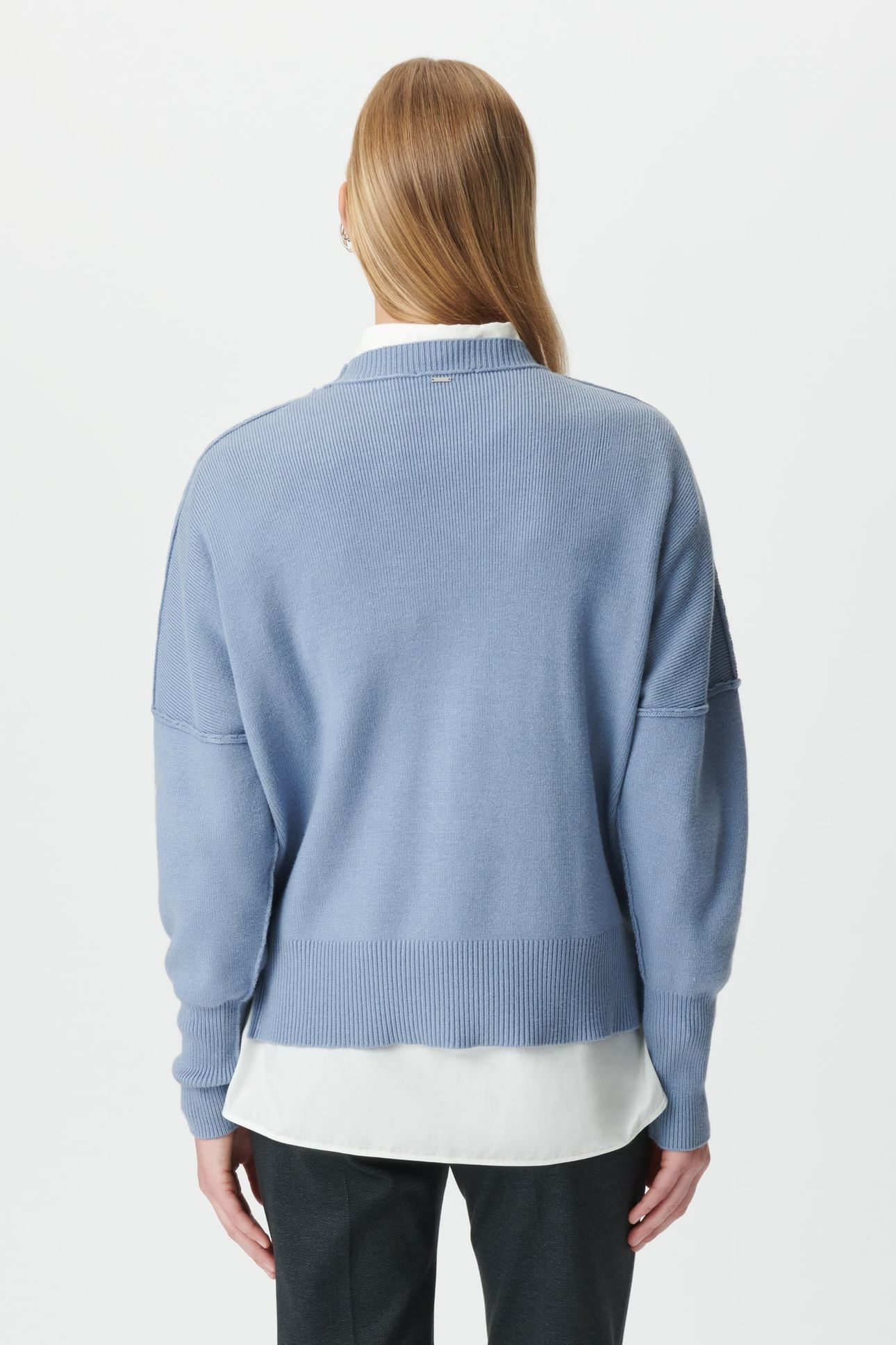BLUE KNIT CROPPED OVERSIZED SWEATER 2