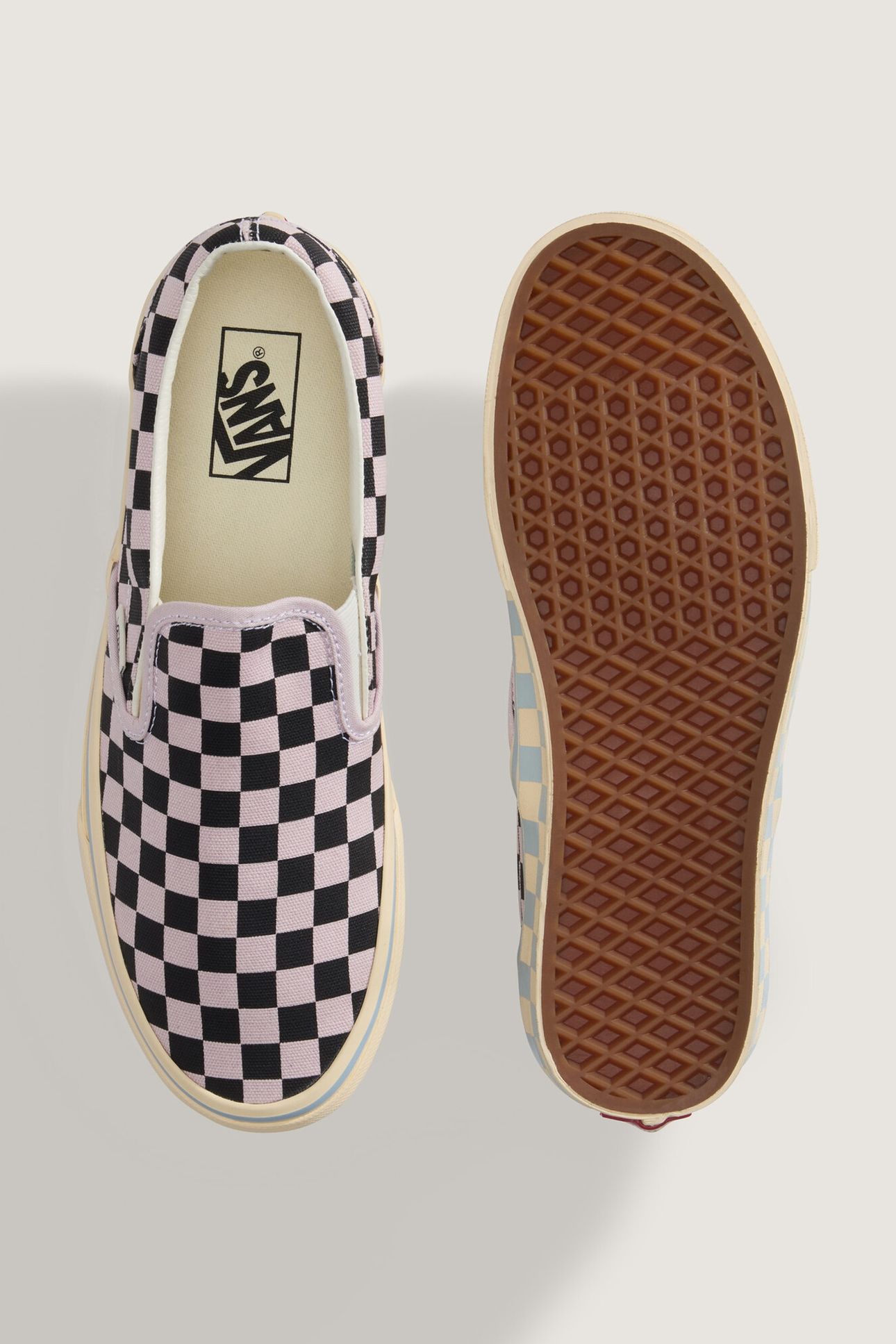 UNISEX CLASSIC SLIP-ON CHECKERBOARD PALE PETAL PINK/BLACK 4