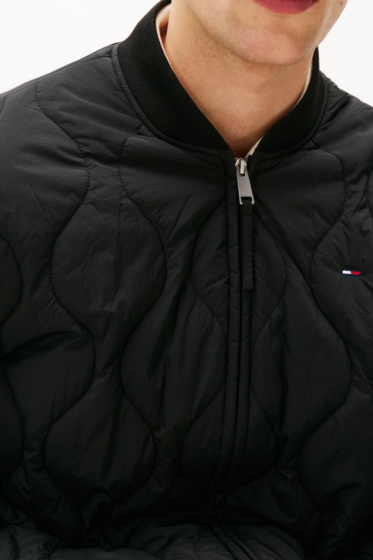 TJM LW QUILTED BOMBER JACKET BLACK 6