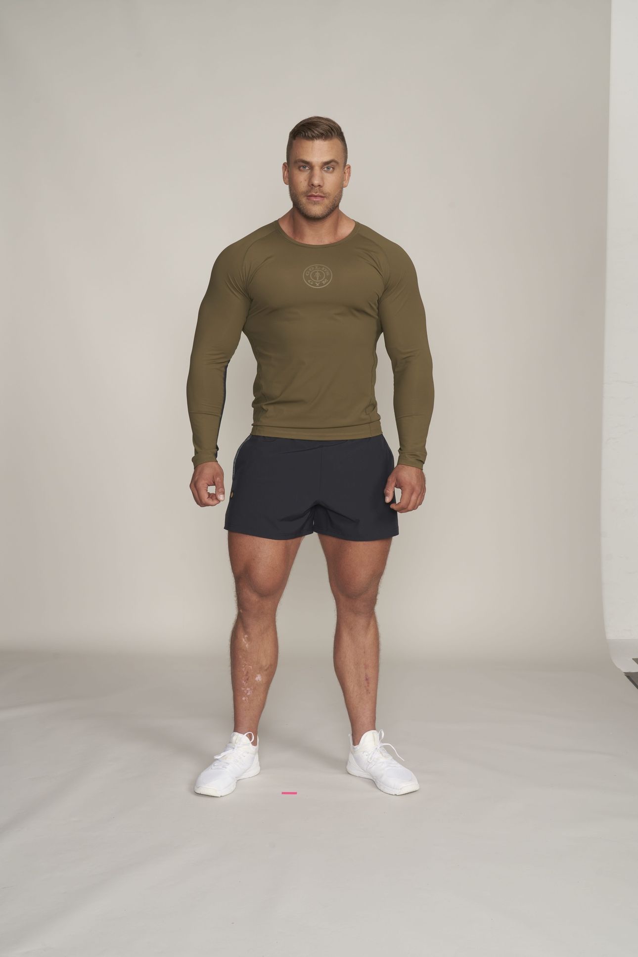 MENS LONGSLEEVE FITTED GREG OLIVE 2