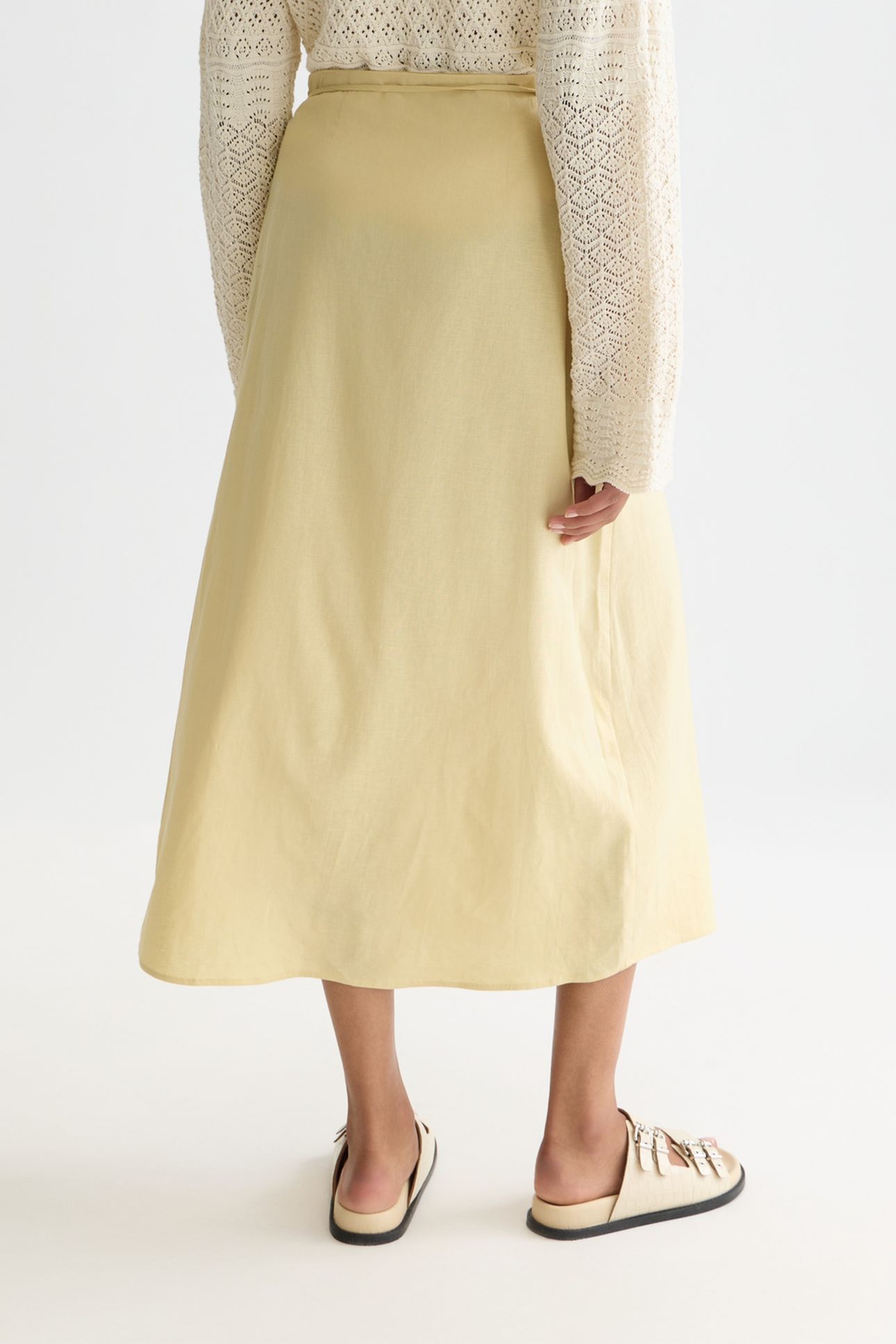 LINEN WRAP SKIRT PARSNIP 2