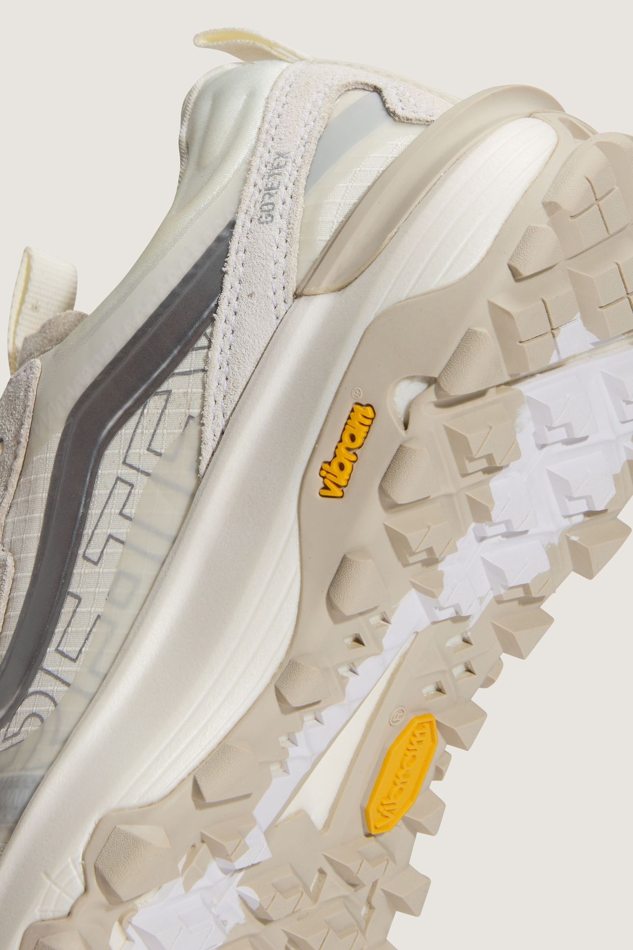 UNISEX CROSSPATH XC GORE-TEX MTE METALLIC EGRET 6