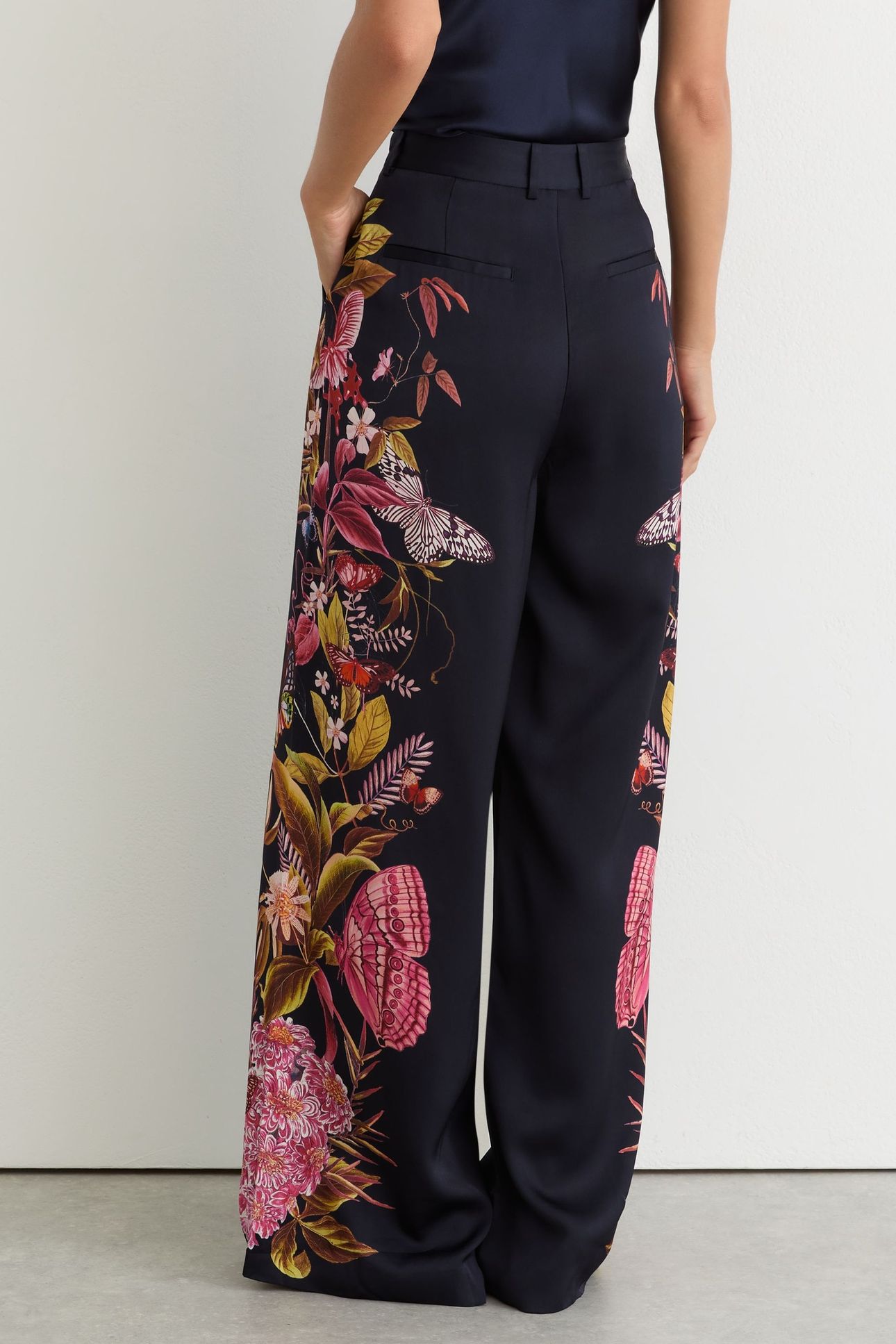 WIDE LEG FLORAL TROUSER NAVY 2