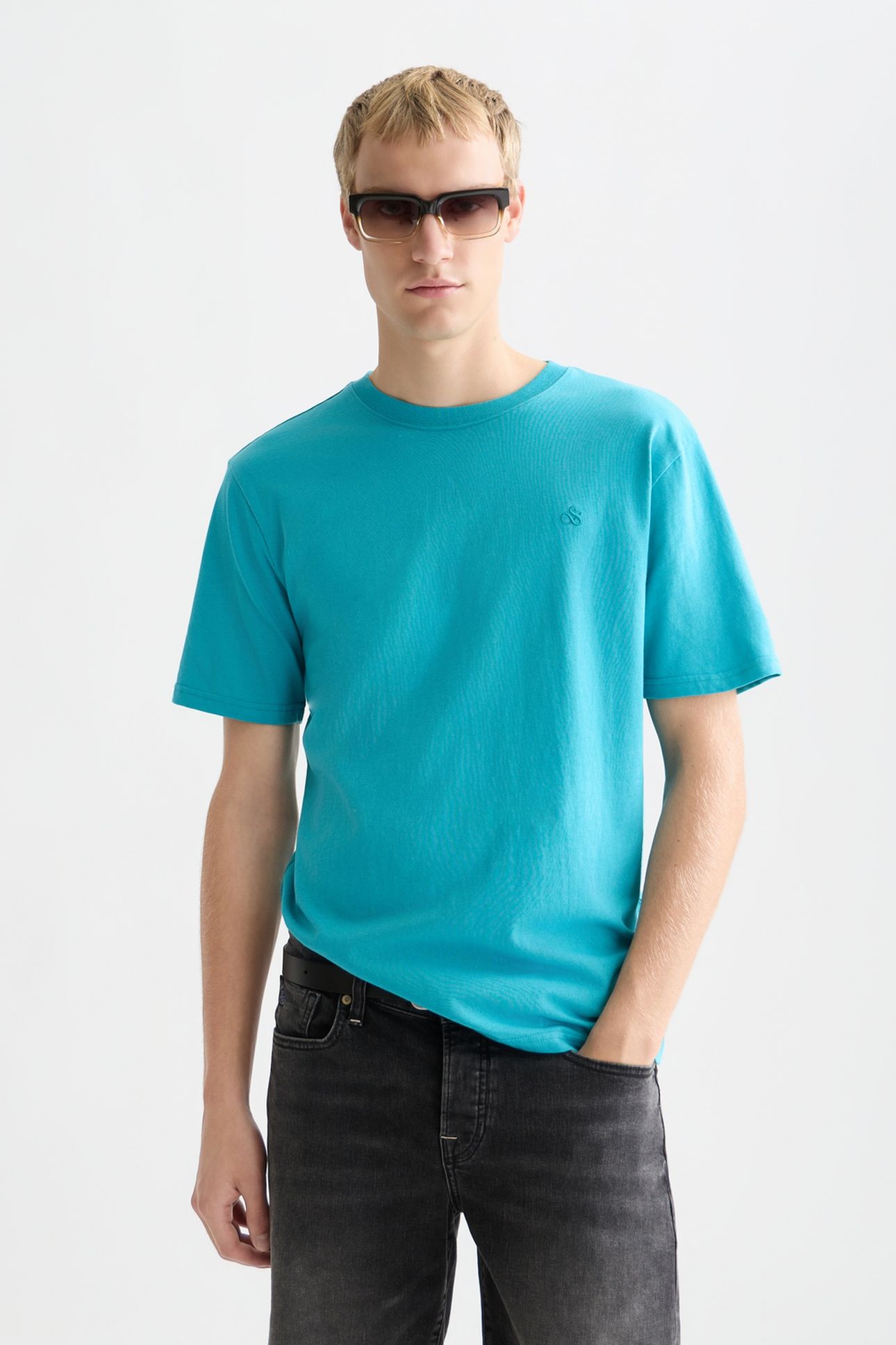 SEASONAL CORE CHEST LOGO REGULARFIT TSHIRT NAVY 1