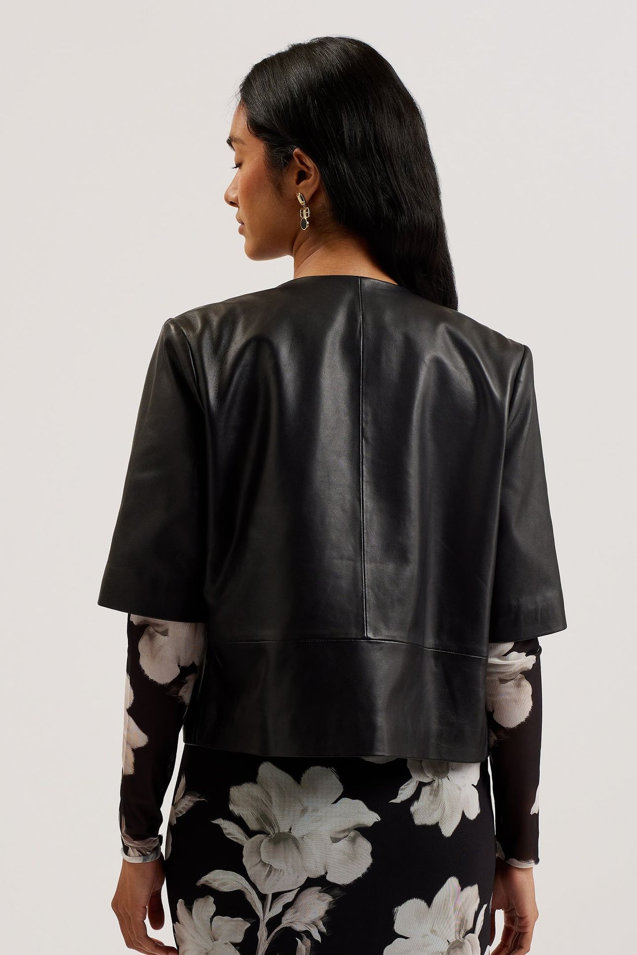 OBINO SHORT SLEEVE LEATHER OPEN FRONT BLACK 3