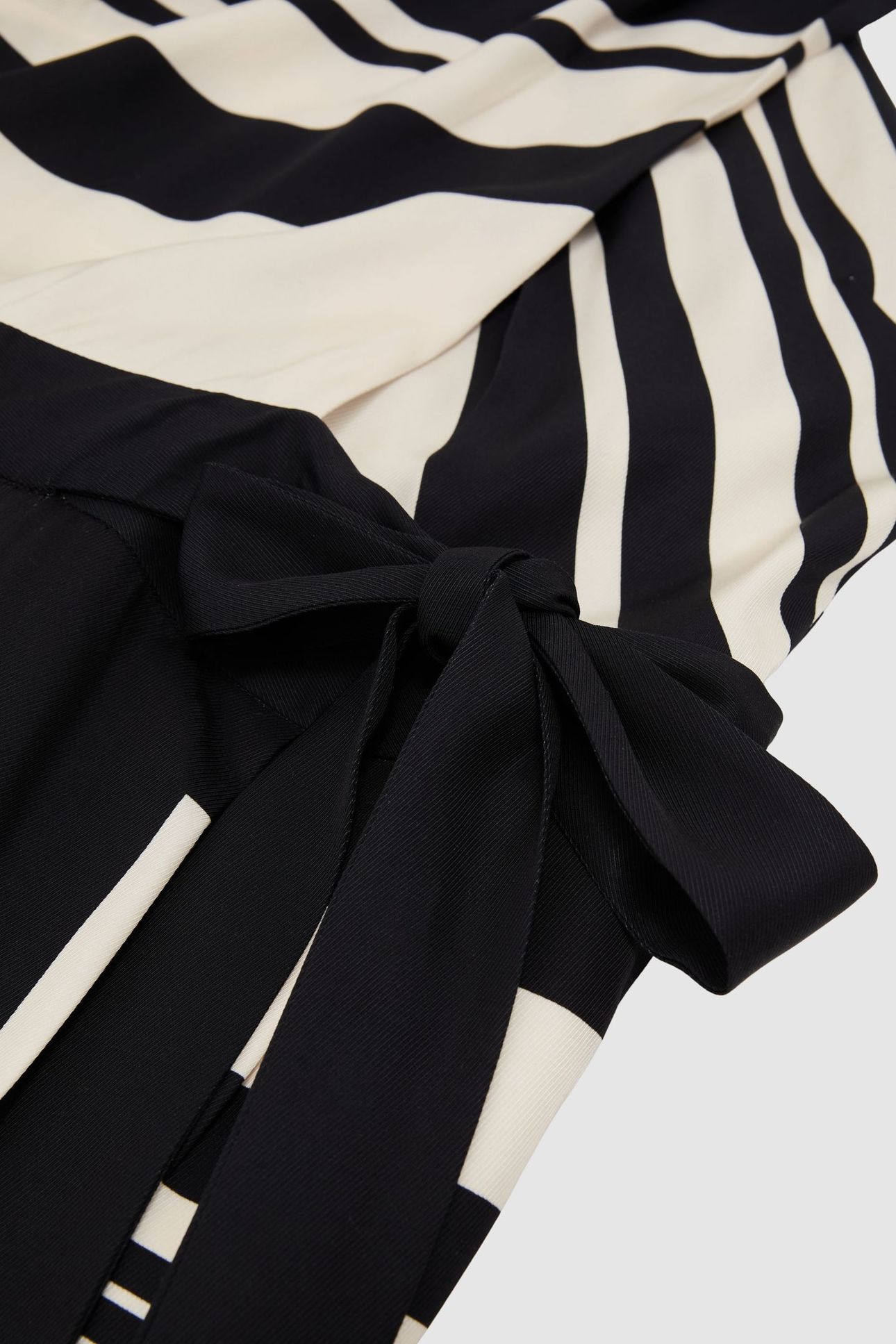 PRINTED WIDE LEG JUMPSUIT BLACK/IVORY 6