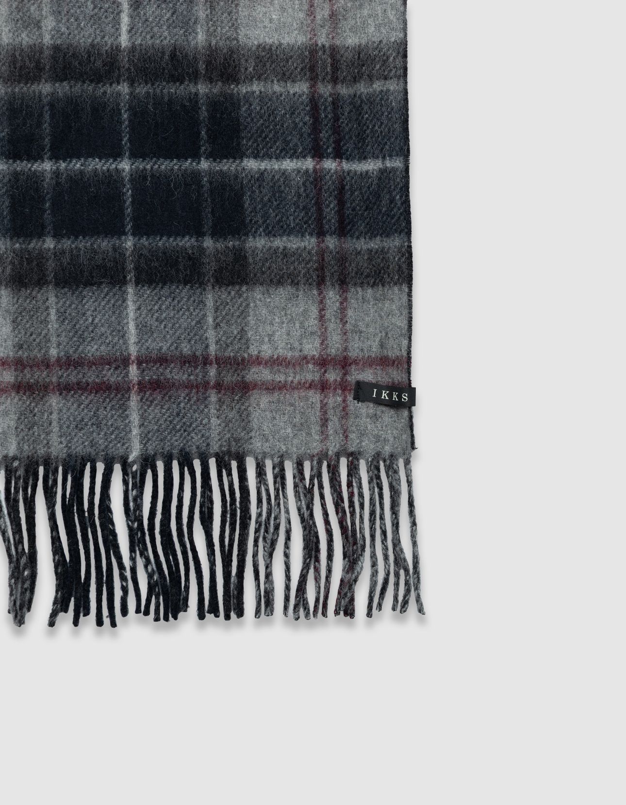 GREY AND BLACK CHECK DOUBLE-SIDED SCARF 3