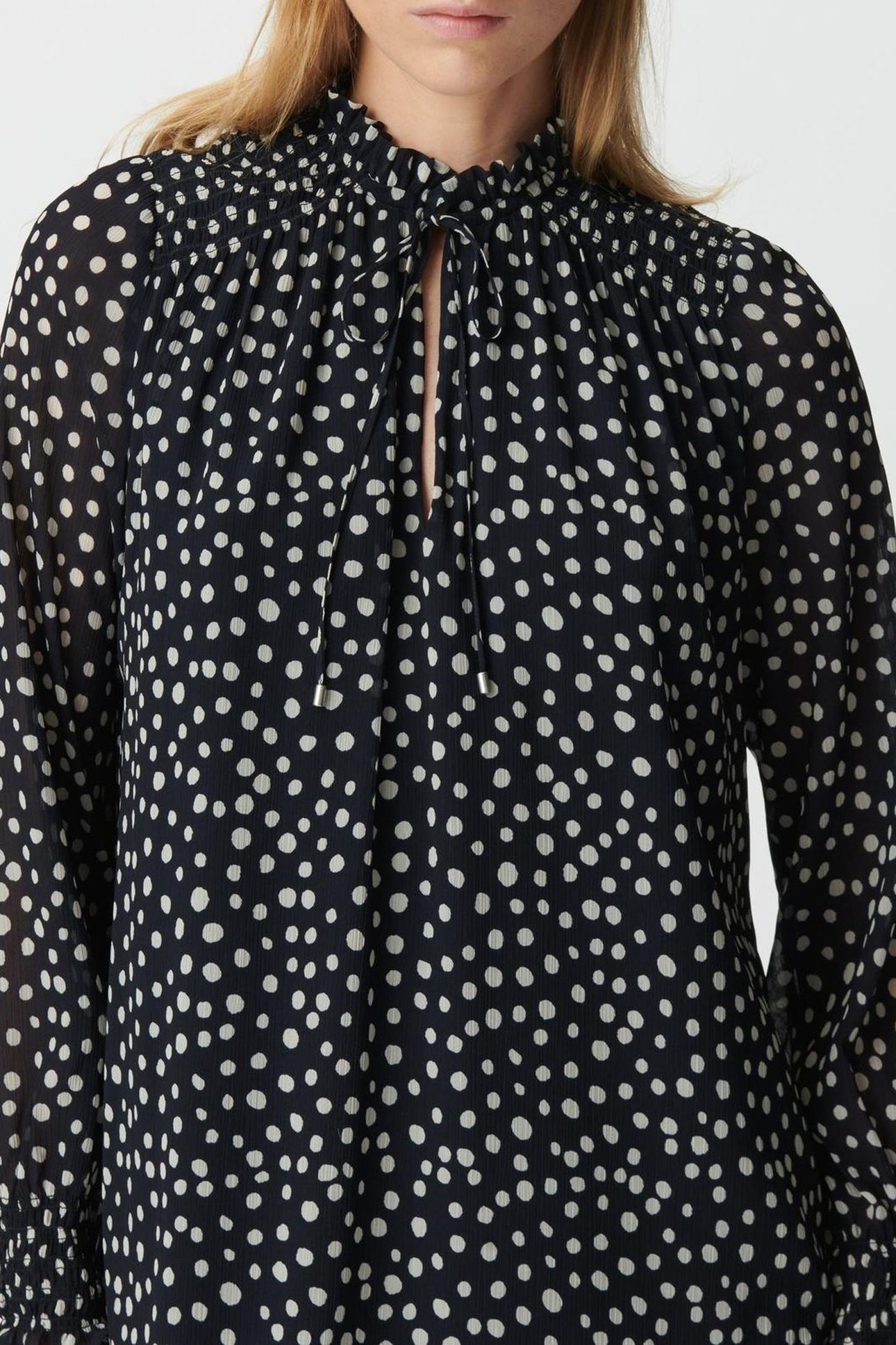 NAVY POLKA DOT PRINT SHORT DRESS 6