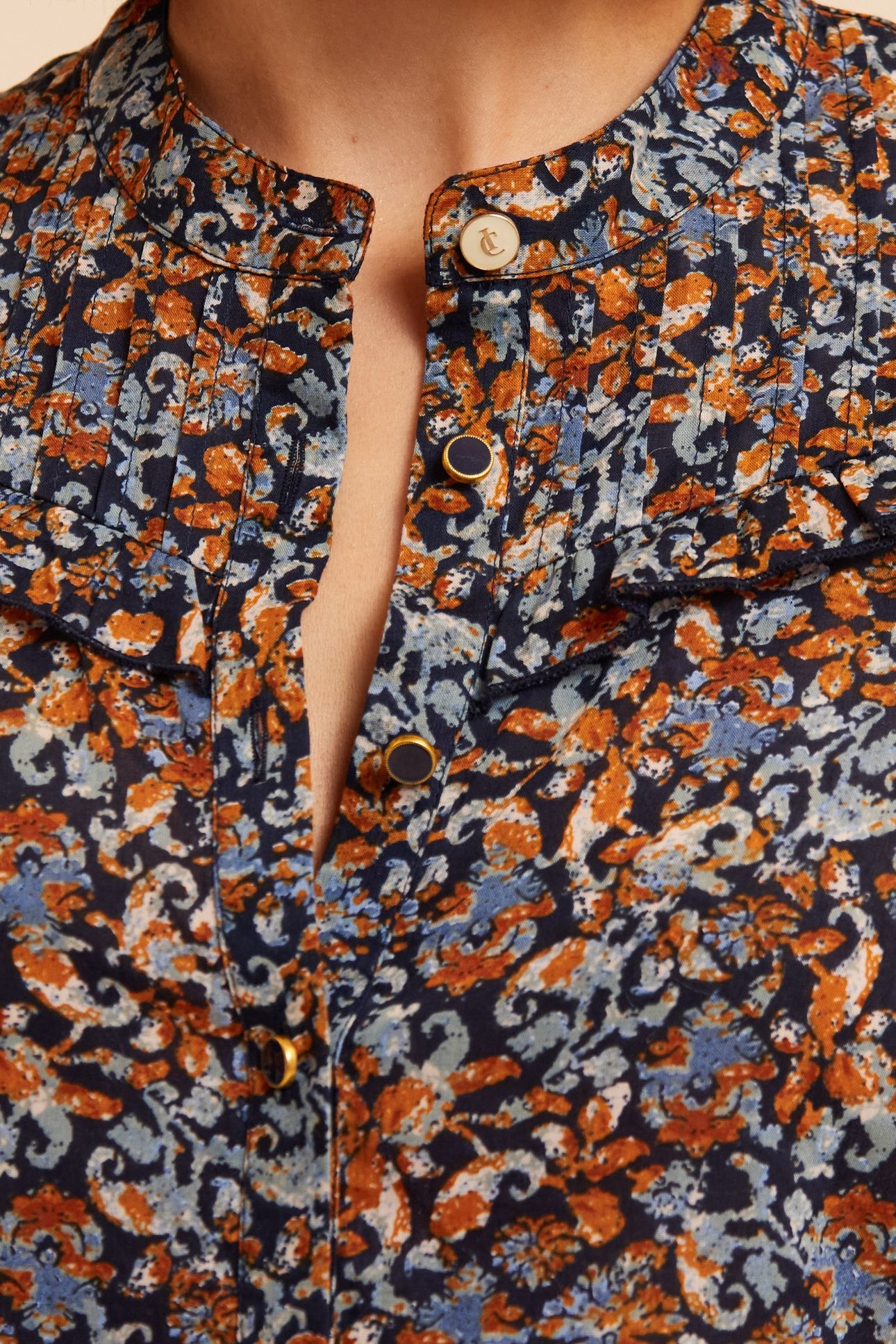 BLUE DRESS WITH BAROQUE FLOWER PRINT 8