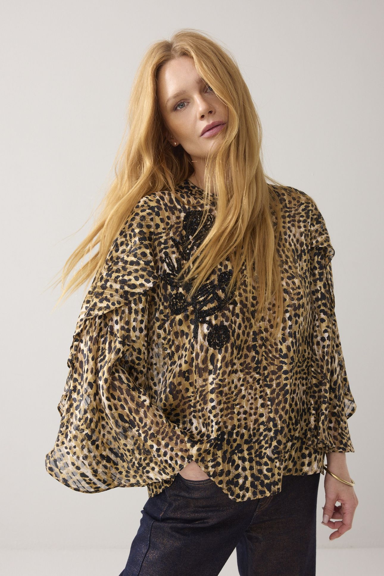 TOP ANIMAL SPOTPRINT WHITES 1