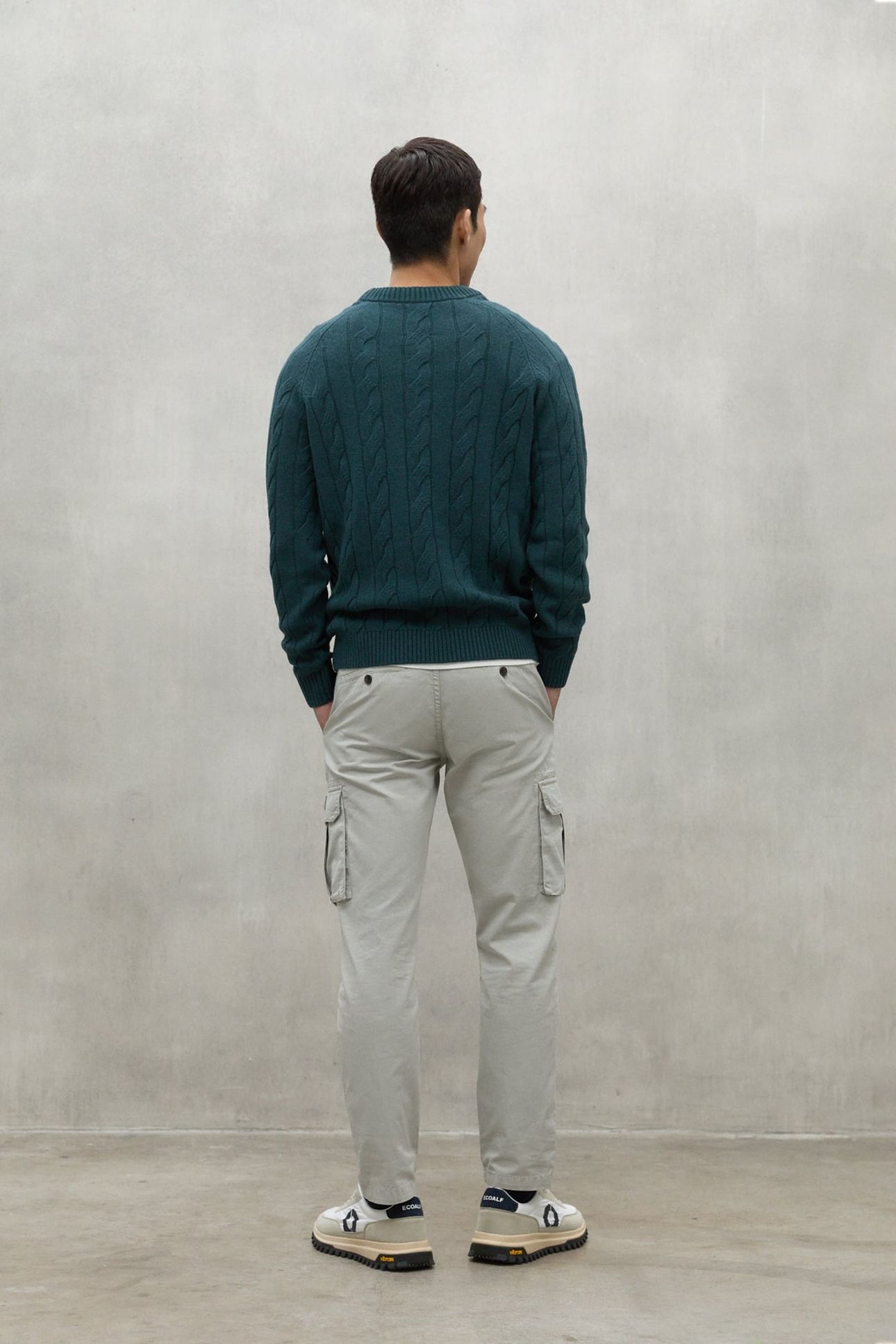 TILOALF KNIT PINE 2