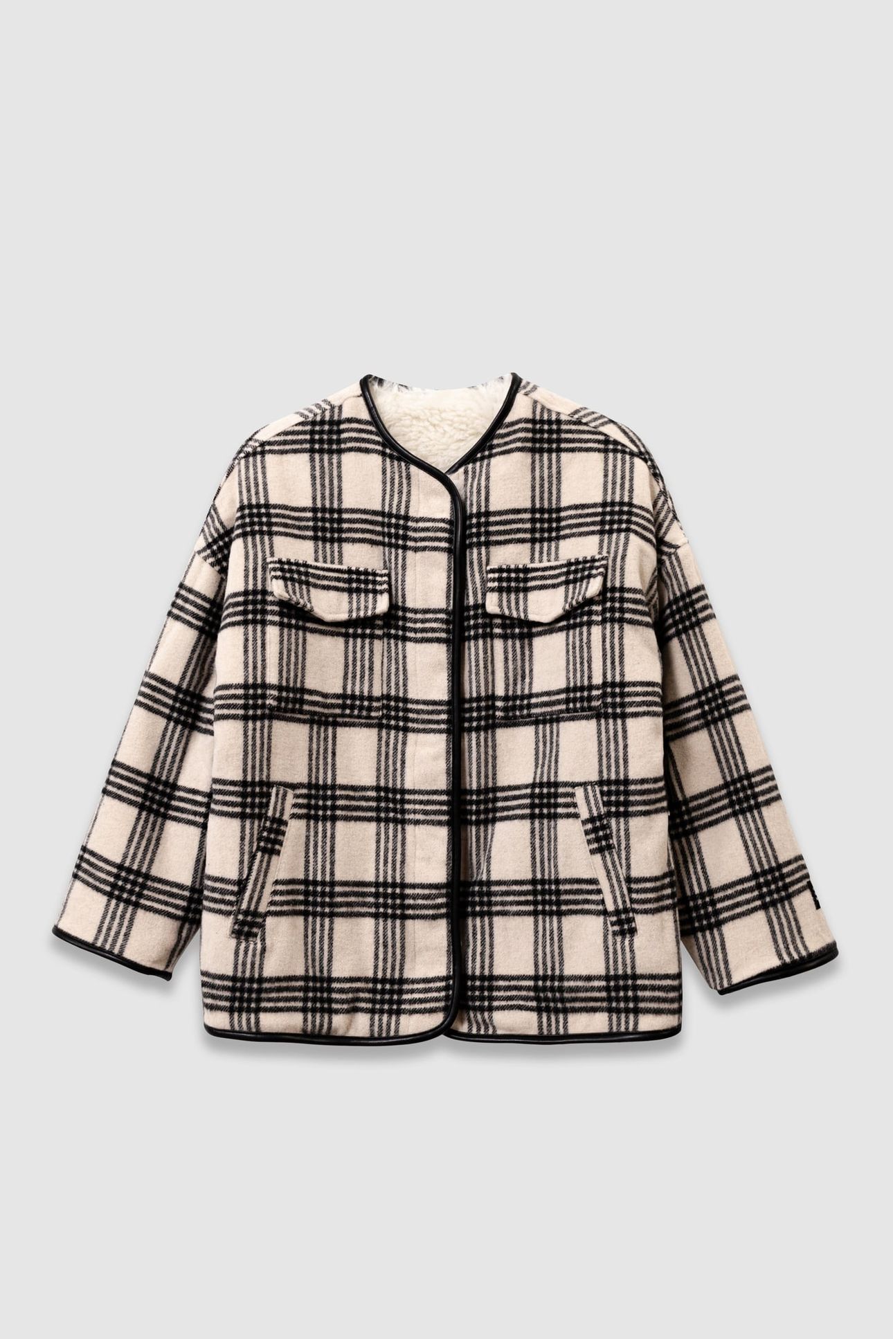 GIRLS’ BEIGE CHECK AND SHERPA REVERSIBLE COAT 4