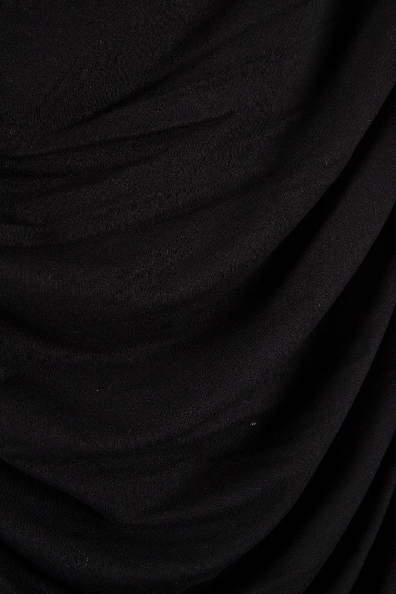 VINCA BLACK 4