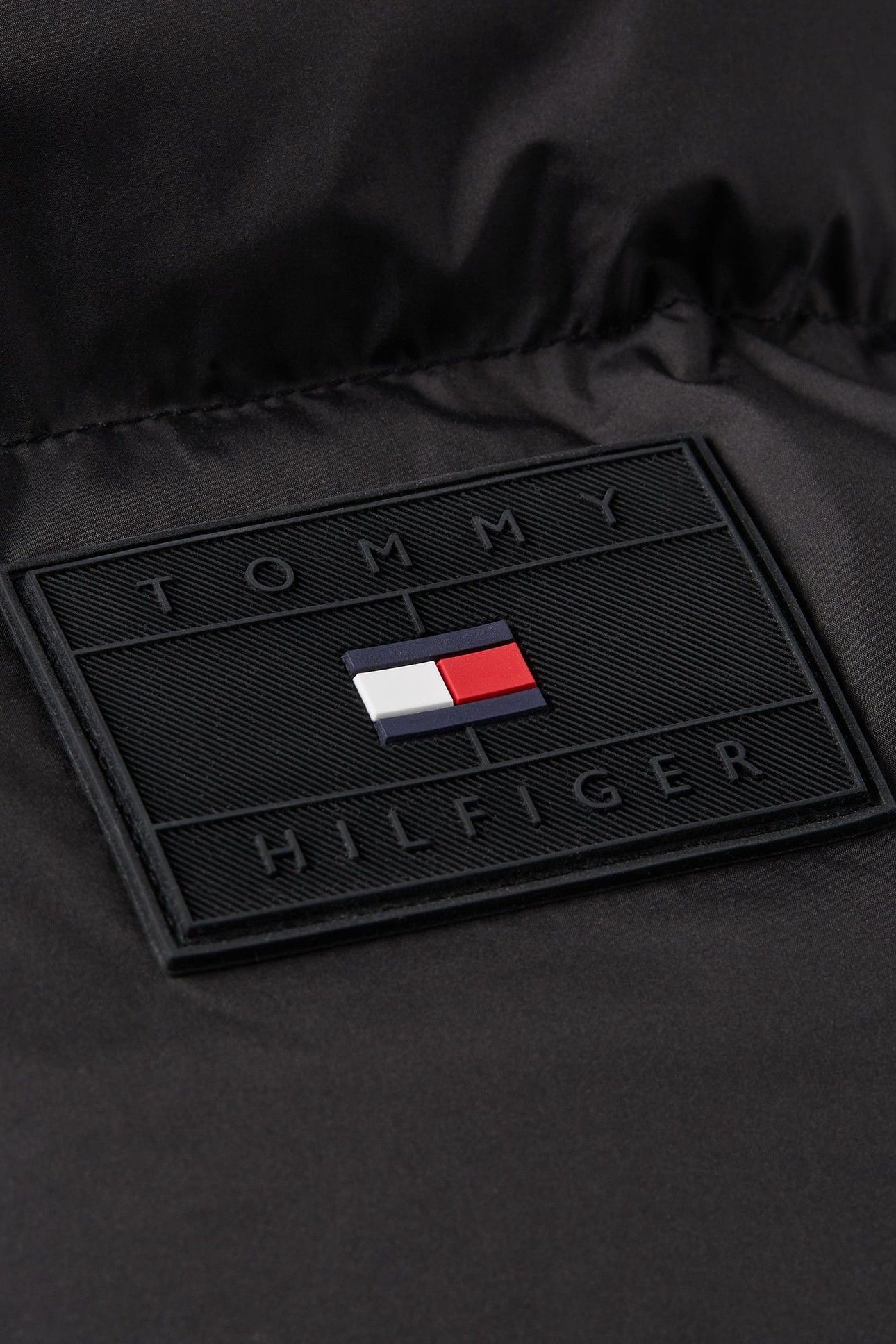 MIX DOWN HOODED PUFFER BLACK 4