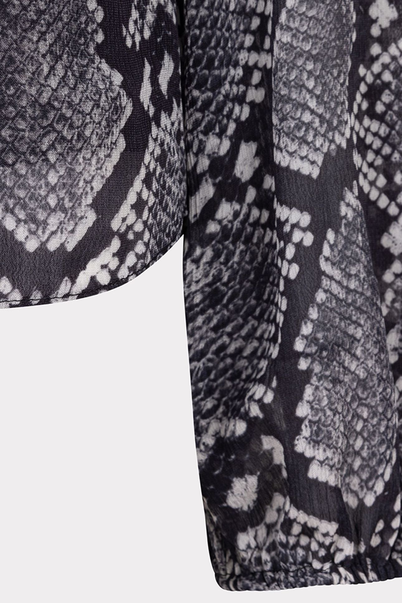 BLOUSE GATHERING CITY SNAKE PRINT 6