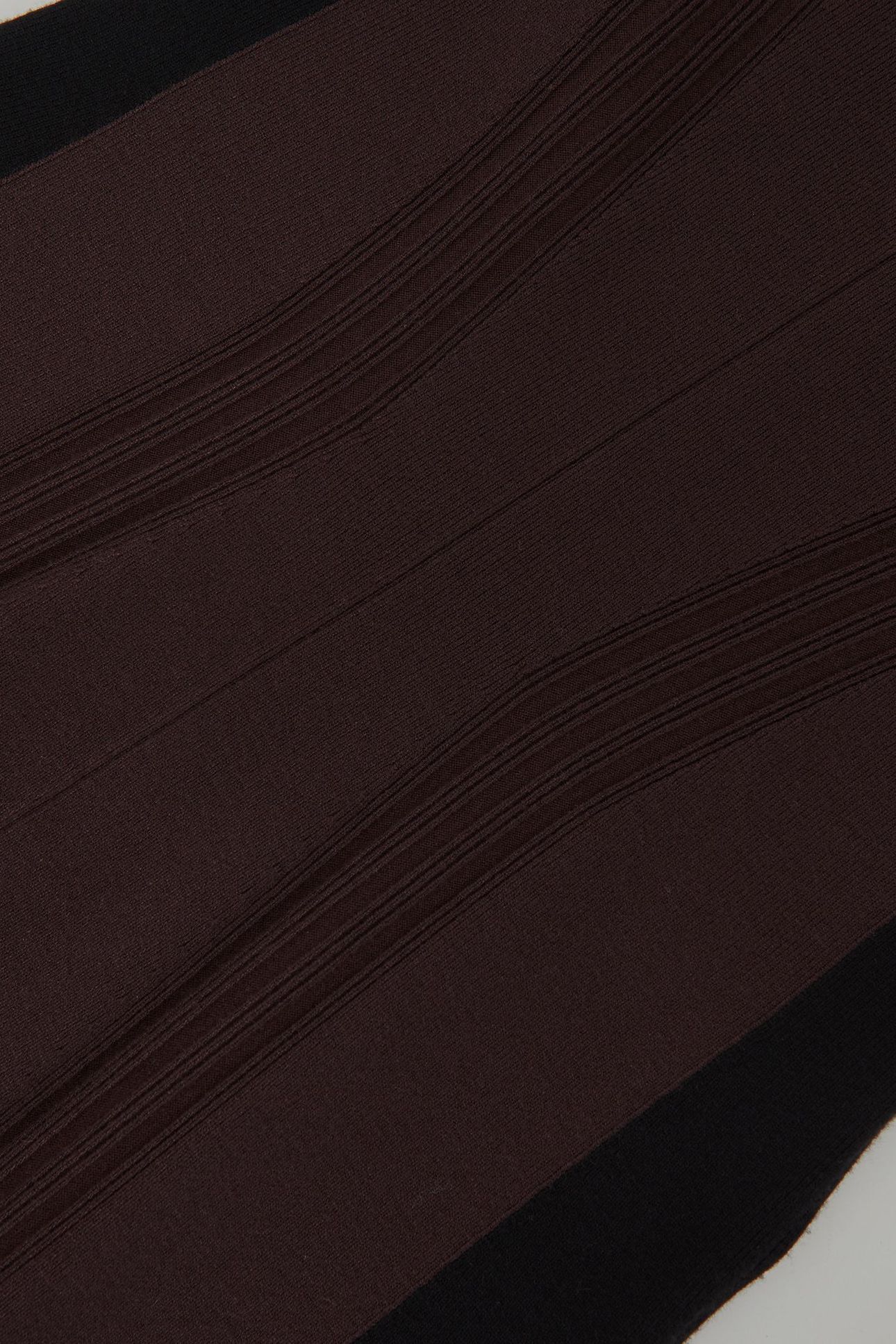 BELTED FLUTED KNITTED MIDI DRESS PLUM PURPLE/BLACK 5