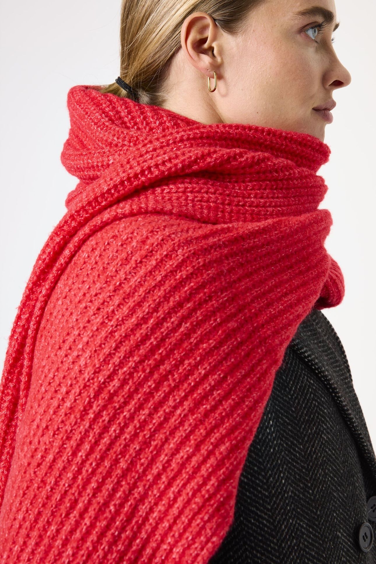 LADIES SCARF CHILI RED 6
