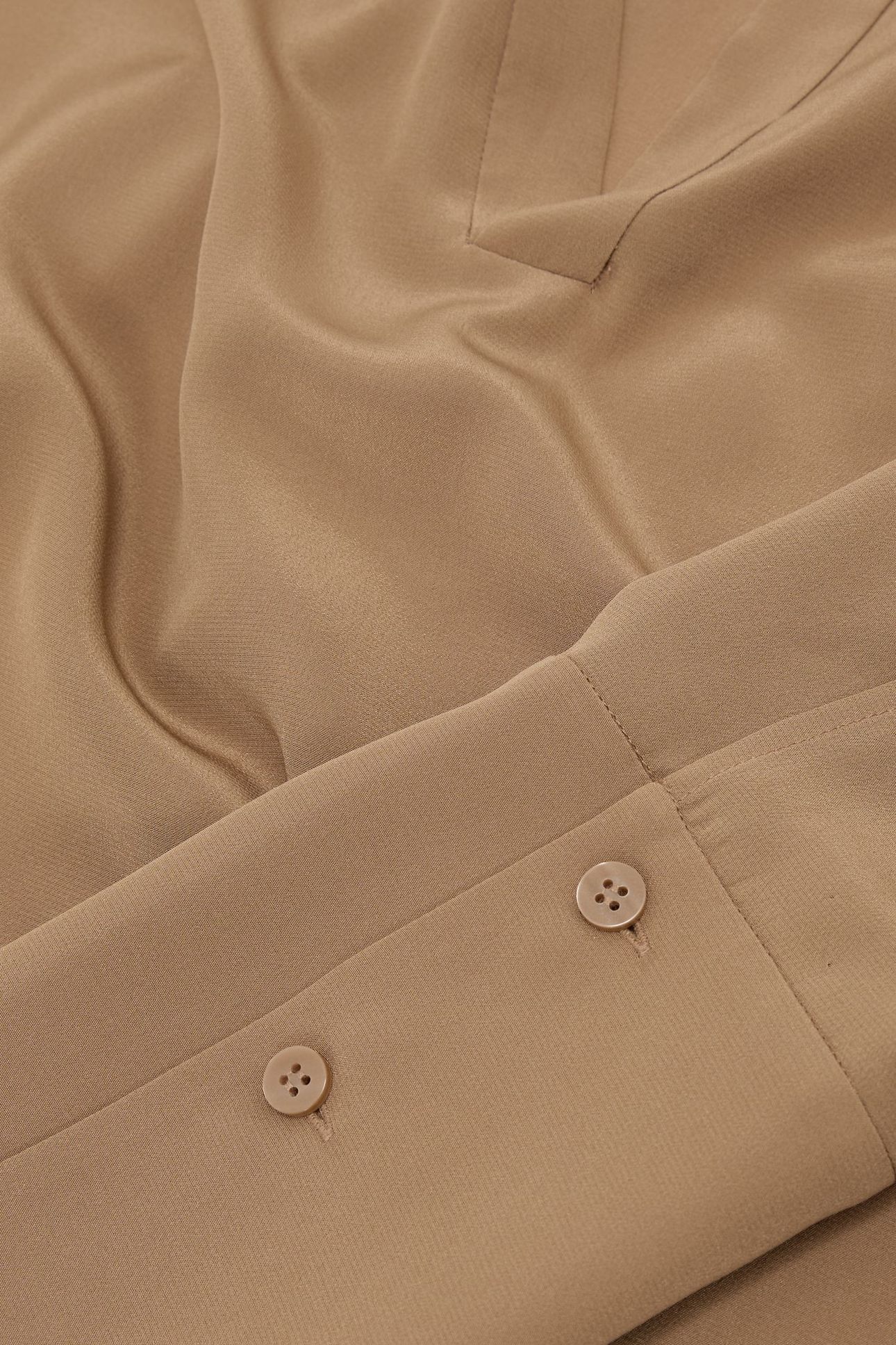 LONGSLEEVE COLLARED MATT SILK BLOUSE CAMEL 7