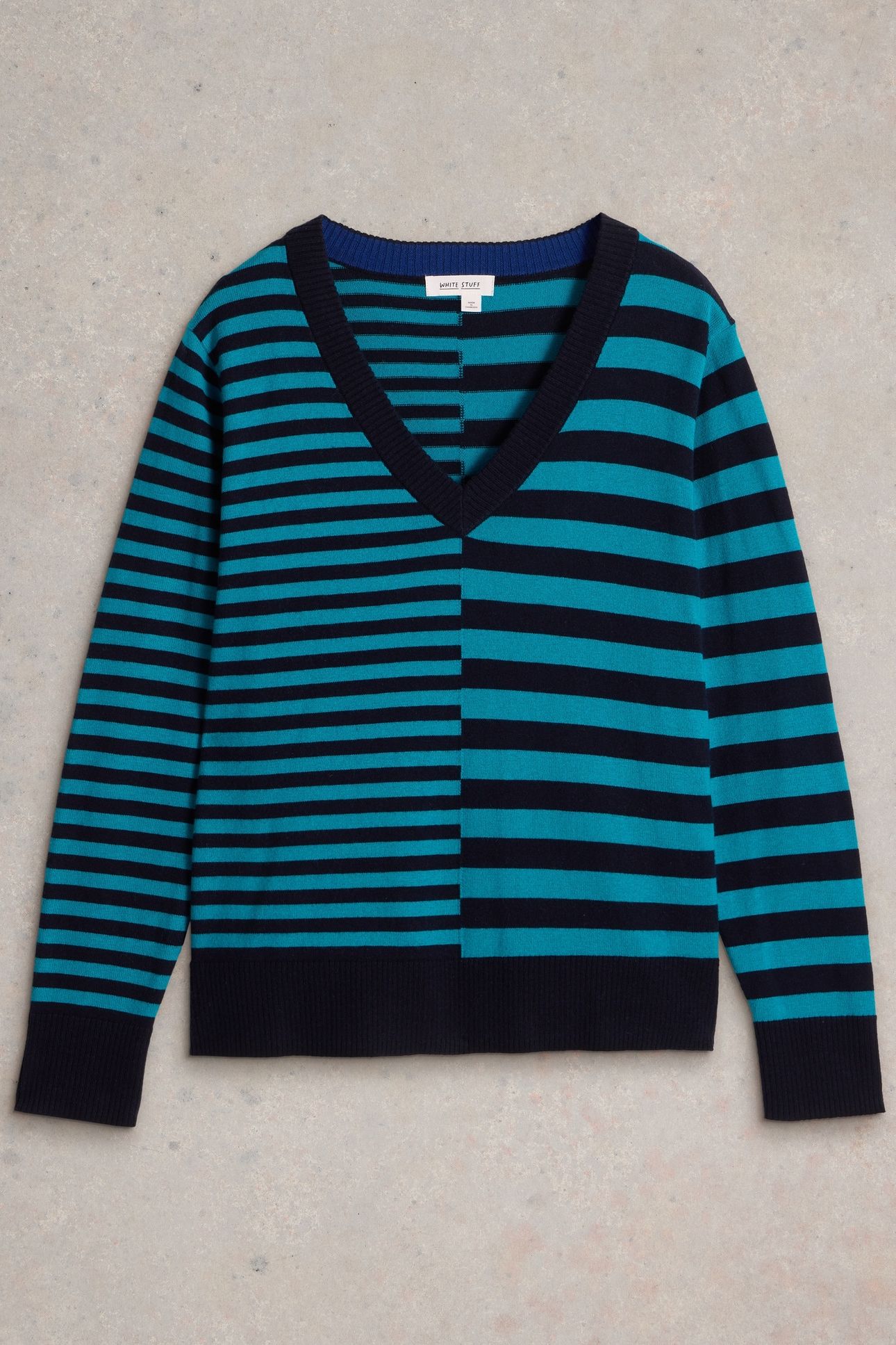 MAGGIE V NECK JUMPER GREEN MLT 4