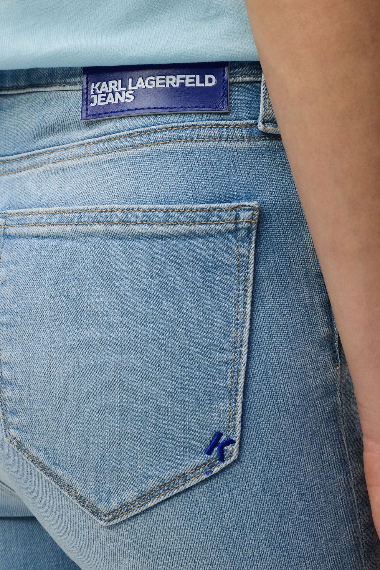 KLJ HR SKINNY W/ SPLIT BRIGHT BLUE 6