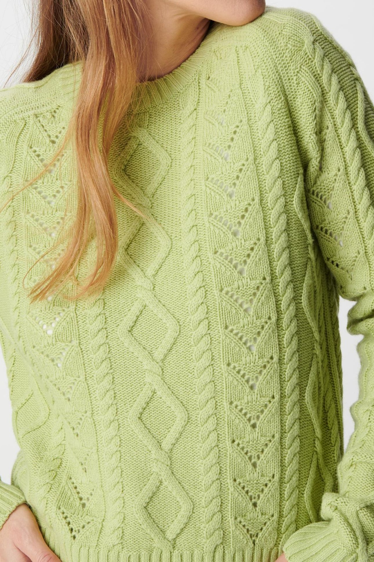 CABLE KNIT MERINO WOOL SWEATER WITH ROUND NECK 7