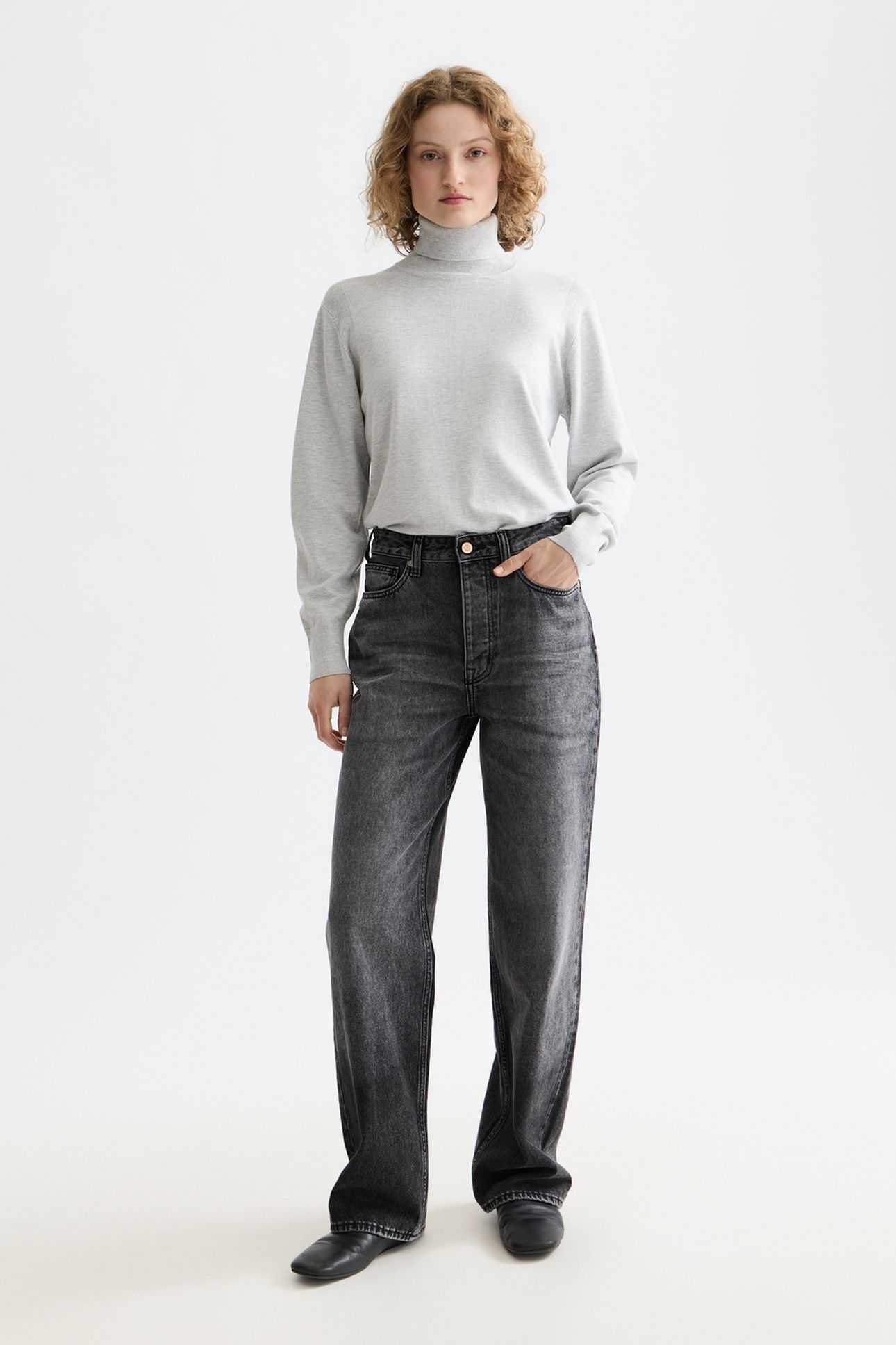 CORE ROLL NECK RELAXED PULLOVER LIGHT PASTEL GREY 3
