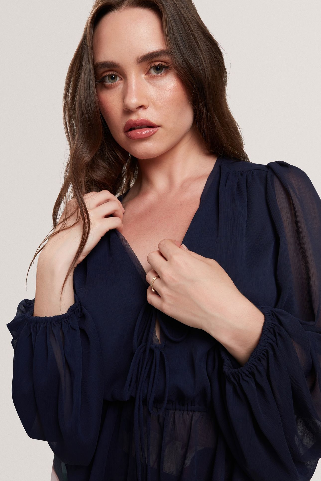 PRINTED TIE FRONT BALLOON SLEEVE BLOUSE NAVY 4