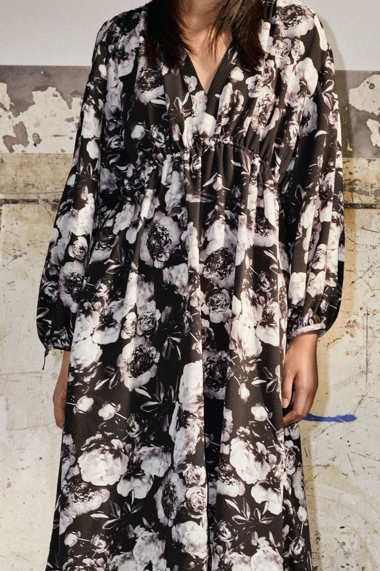 VEROMA DRESS MID METALIZED PEONIES 5