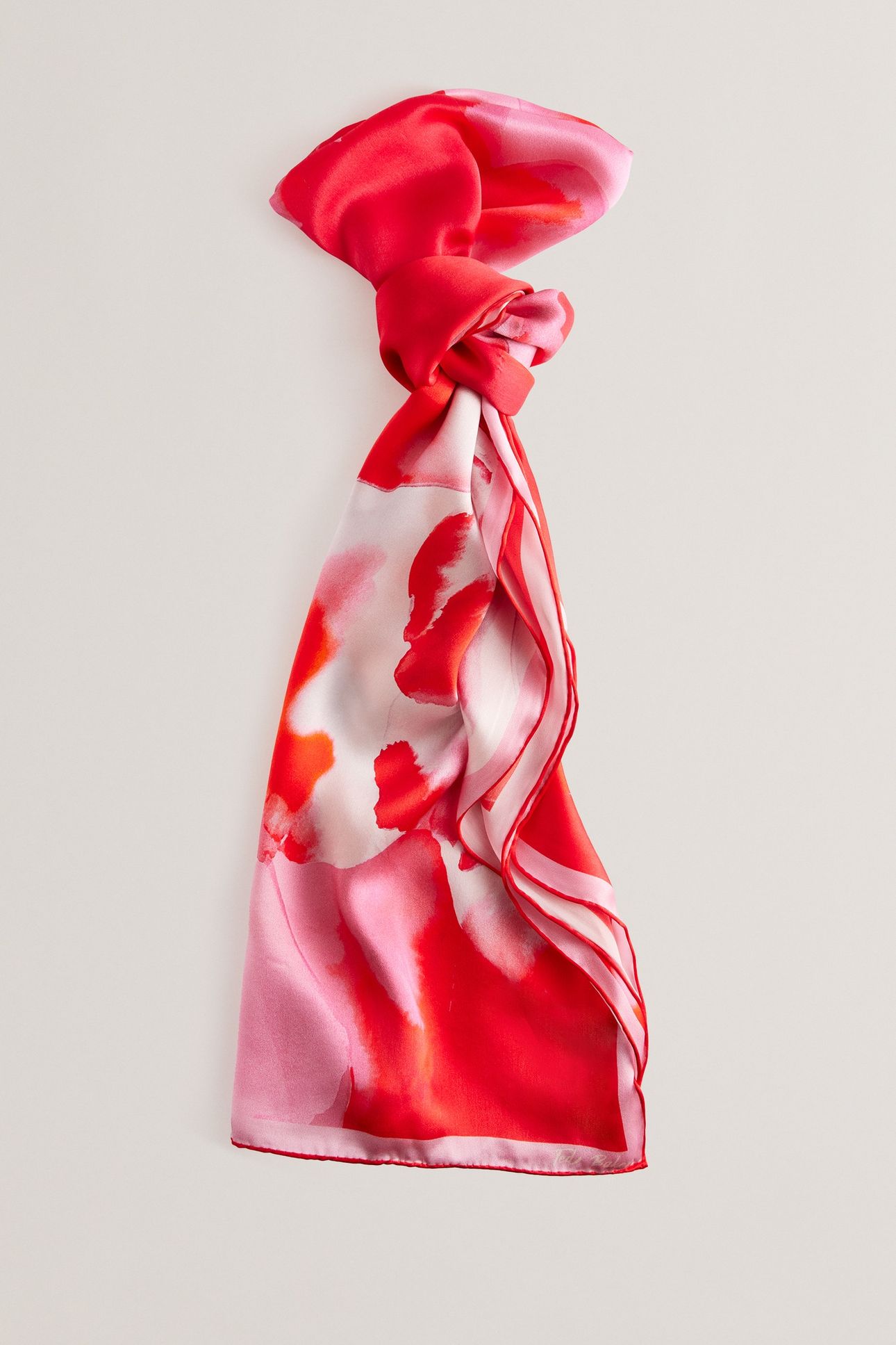 KELIIAE FLOWER PRINTED LONG SILK SCARF RED 1