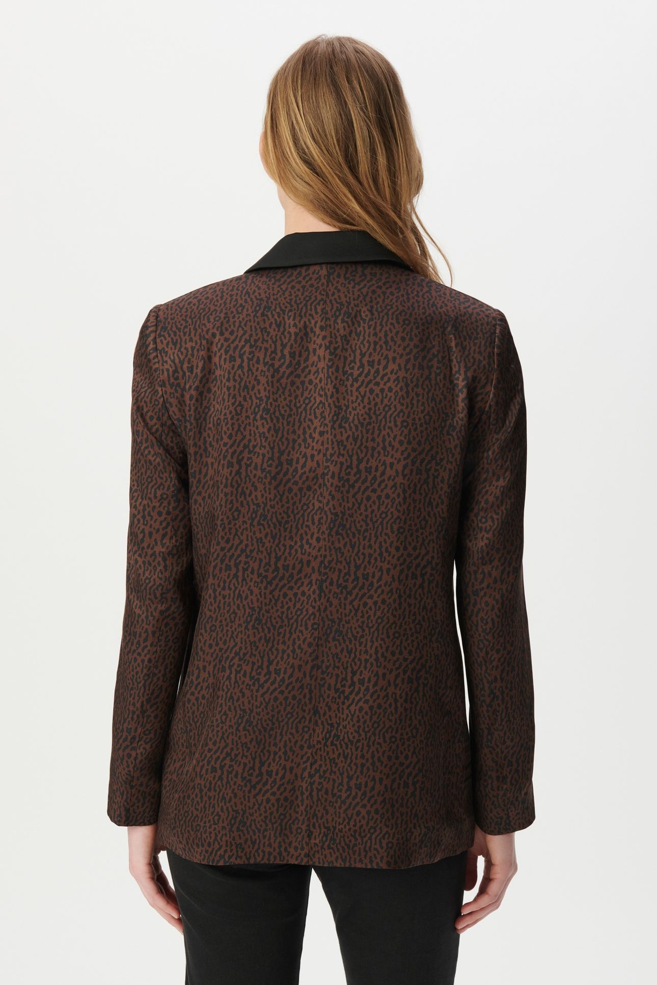 BROWN SUIT JACKET WITH LEOPARD PRINT 2