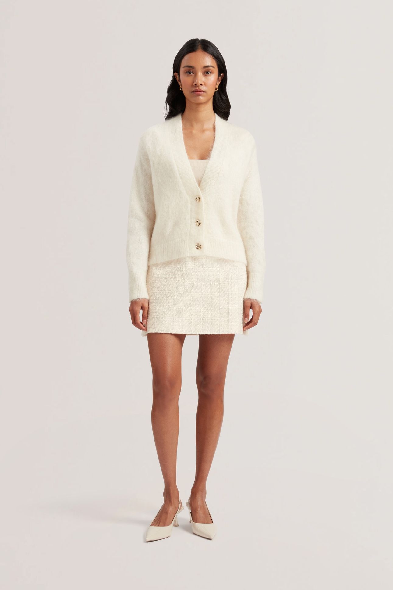 ABEYYY ROSE BUTTON V NECK CARDIGAN IVORY 4