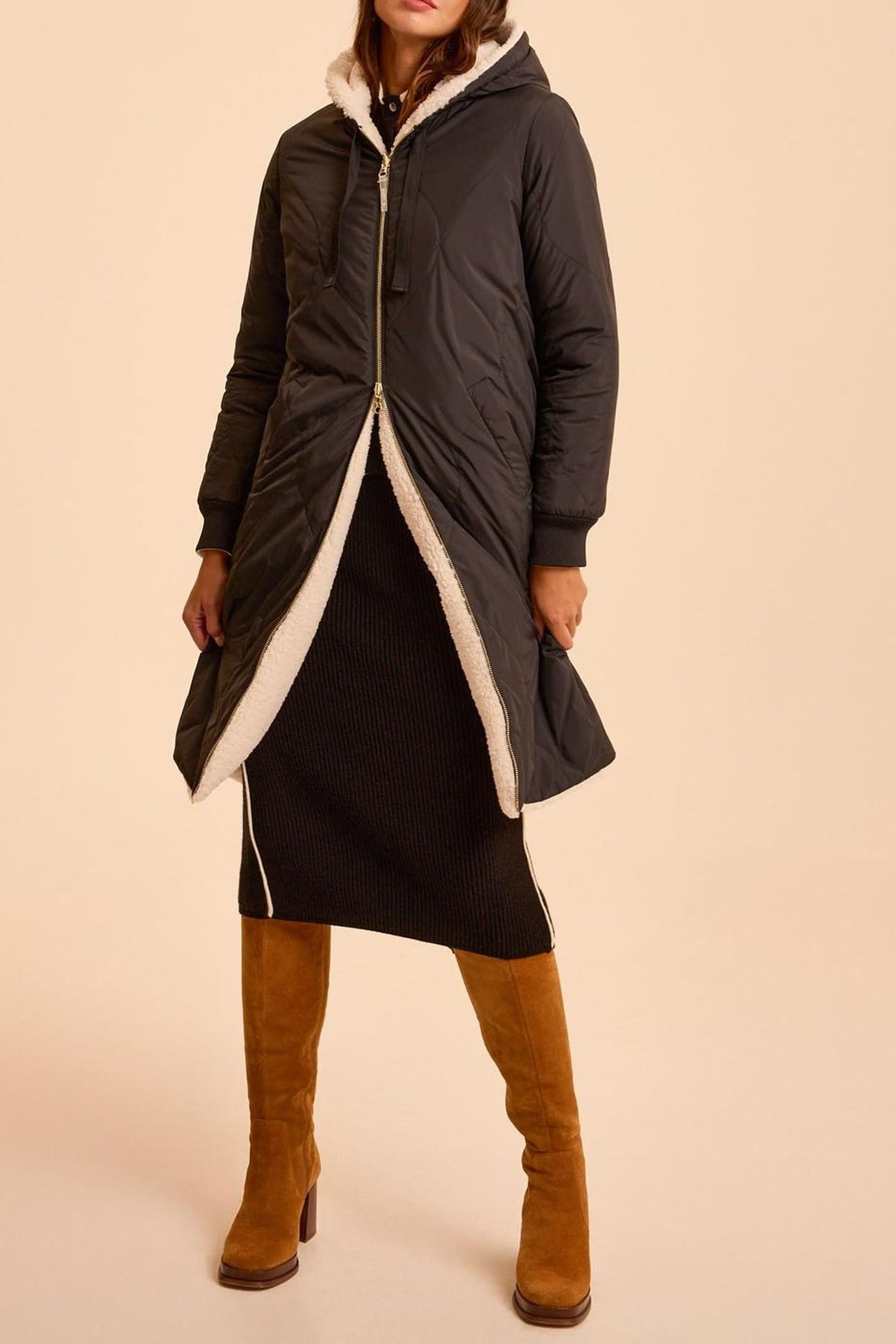 BLACK NYLON/ECRU SHERPA REVERSIBLE PARKA 5