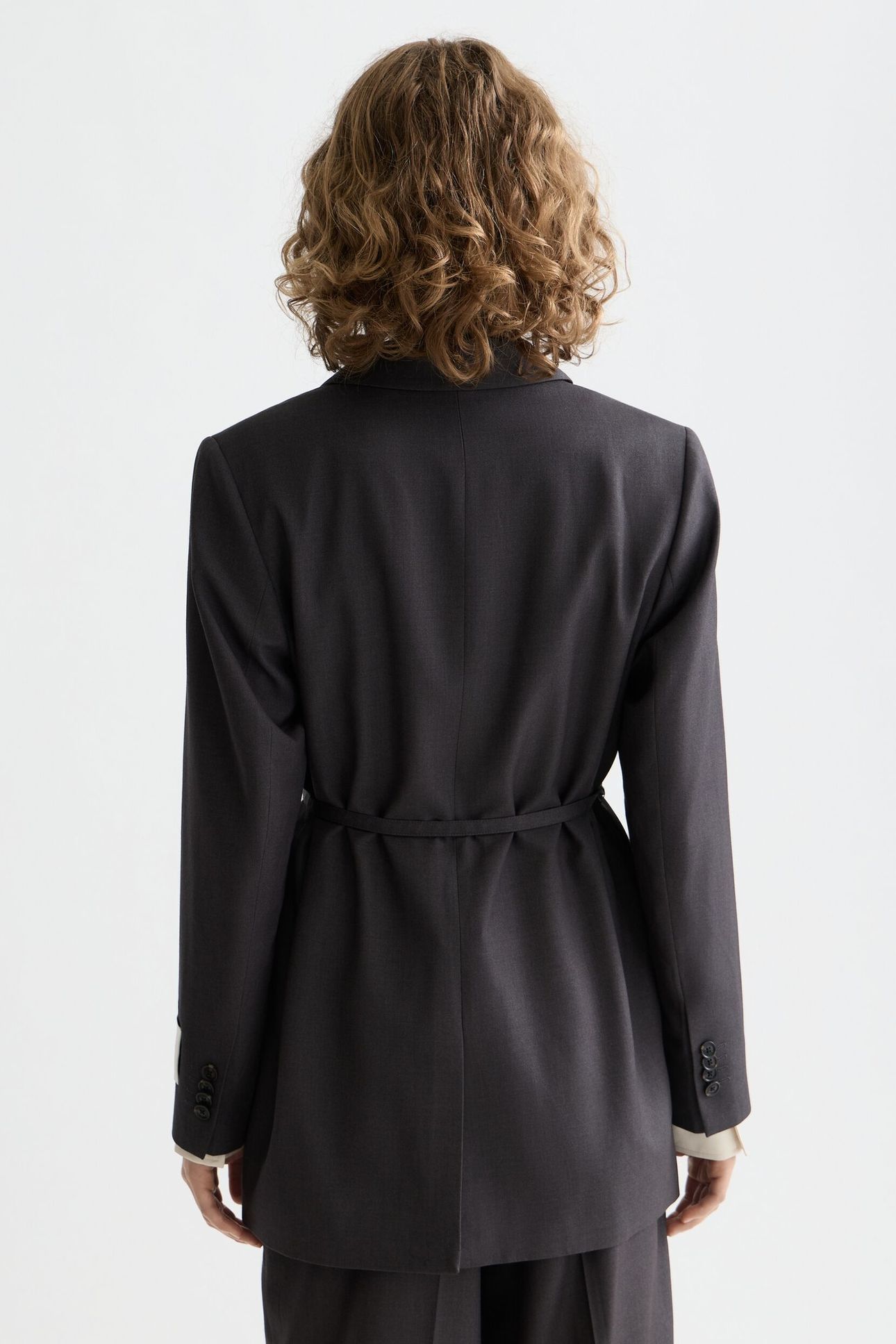 DOUBLE BREASTED WOOL BOYFRIEND BLAZER WITH BELT CHARCOAL 4