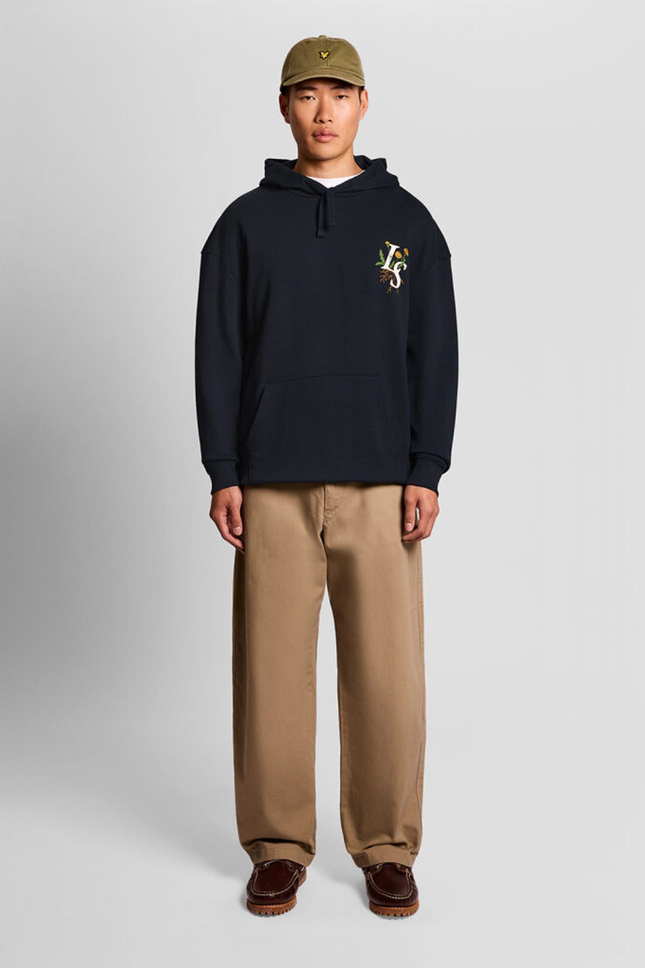 DANDELION SCRIPT GRAPHIC HOODIE DARK NAVY 3