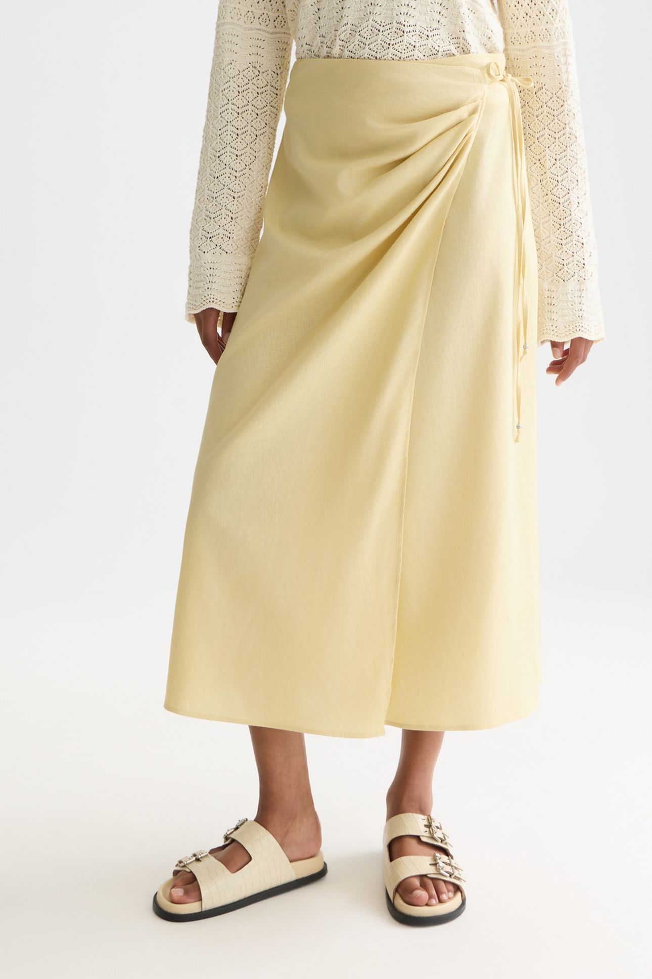 LINEN WRAP SKIRT PARSNIP 1
