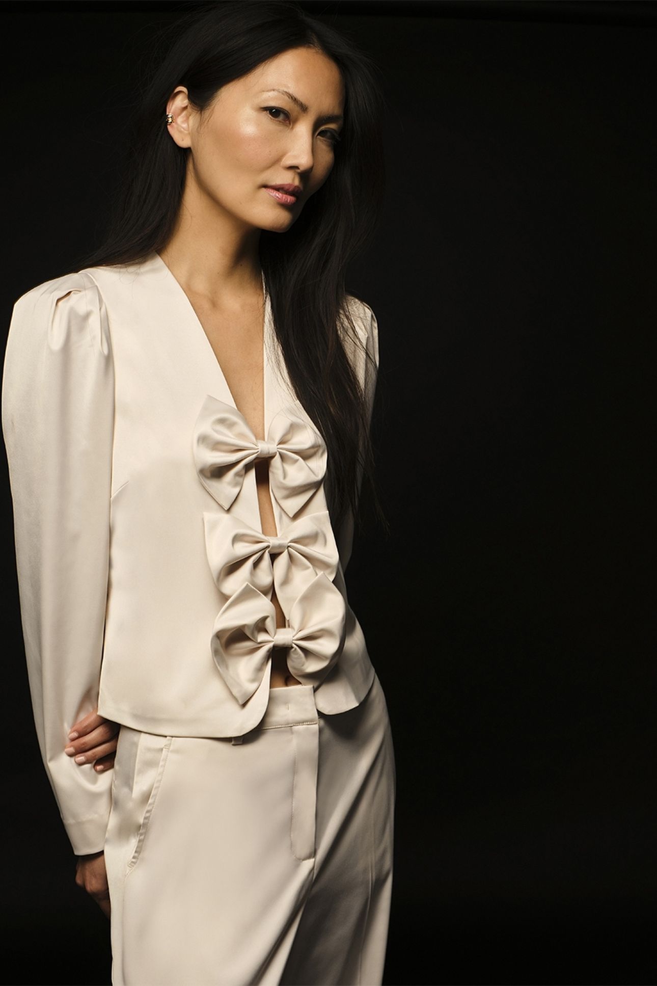 SORALLA BOW DETAIL TOP BUTTER CREAM 8