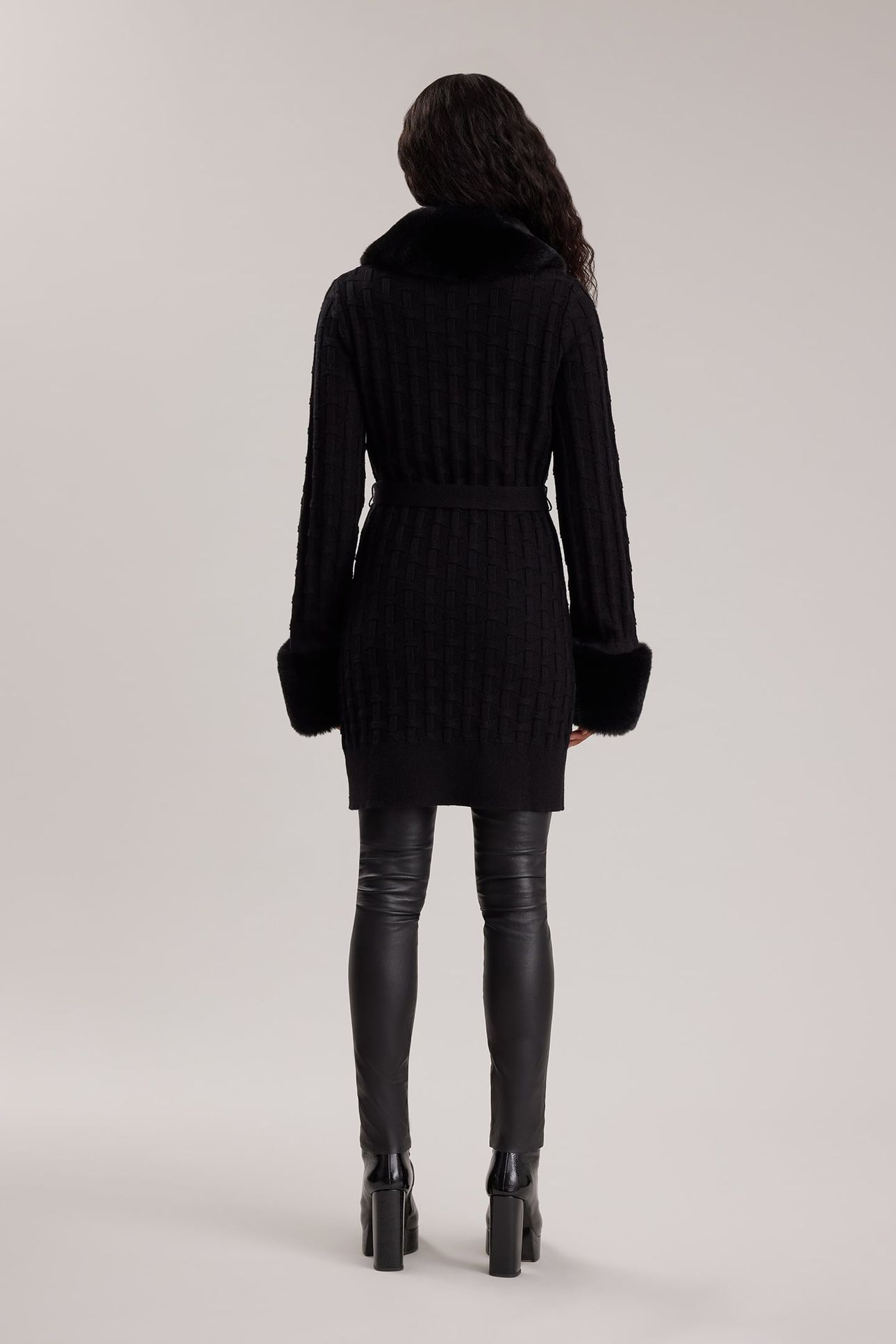 LIDIA BLACK 3