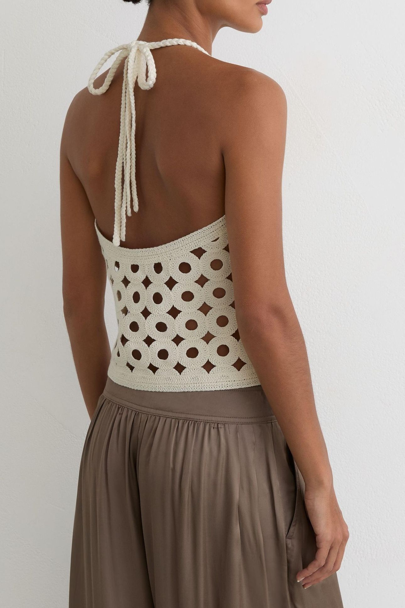 OPEN STITCH VEST WHITE 3