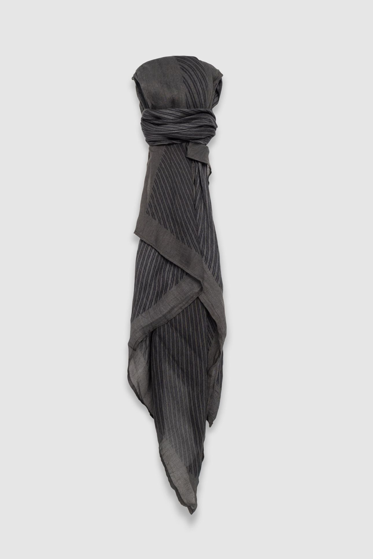 GREY SCARF WITH NAVY STRIPES 1