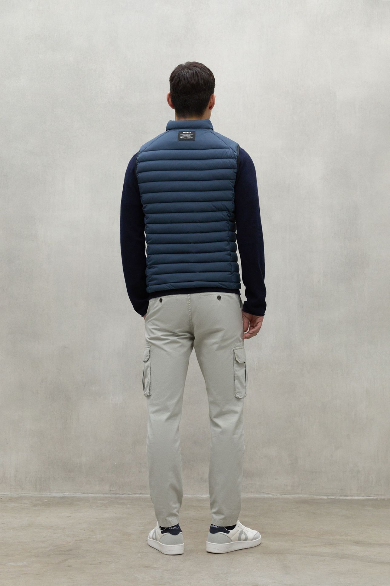 CARDIFFALF VEST STEEL BLUE 2