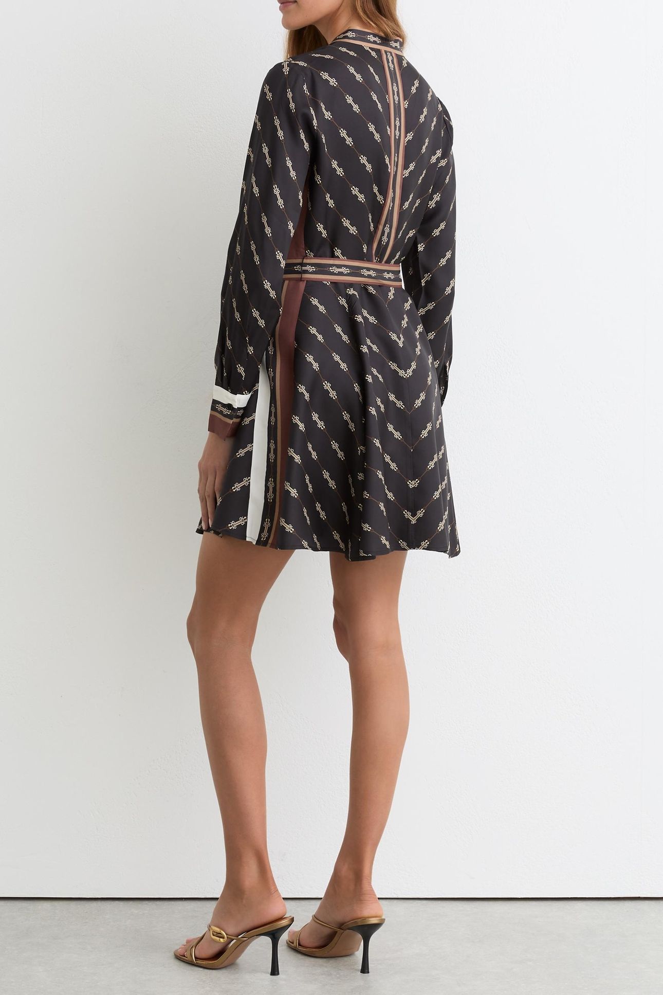 LINEAR PRINTED FLIPPY DRESS BLACK 2