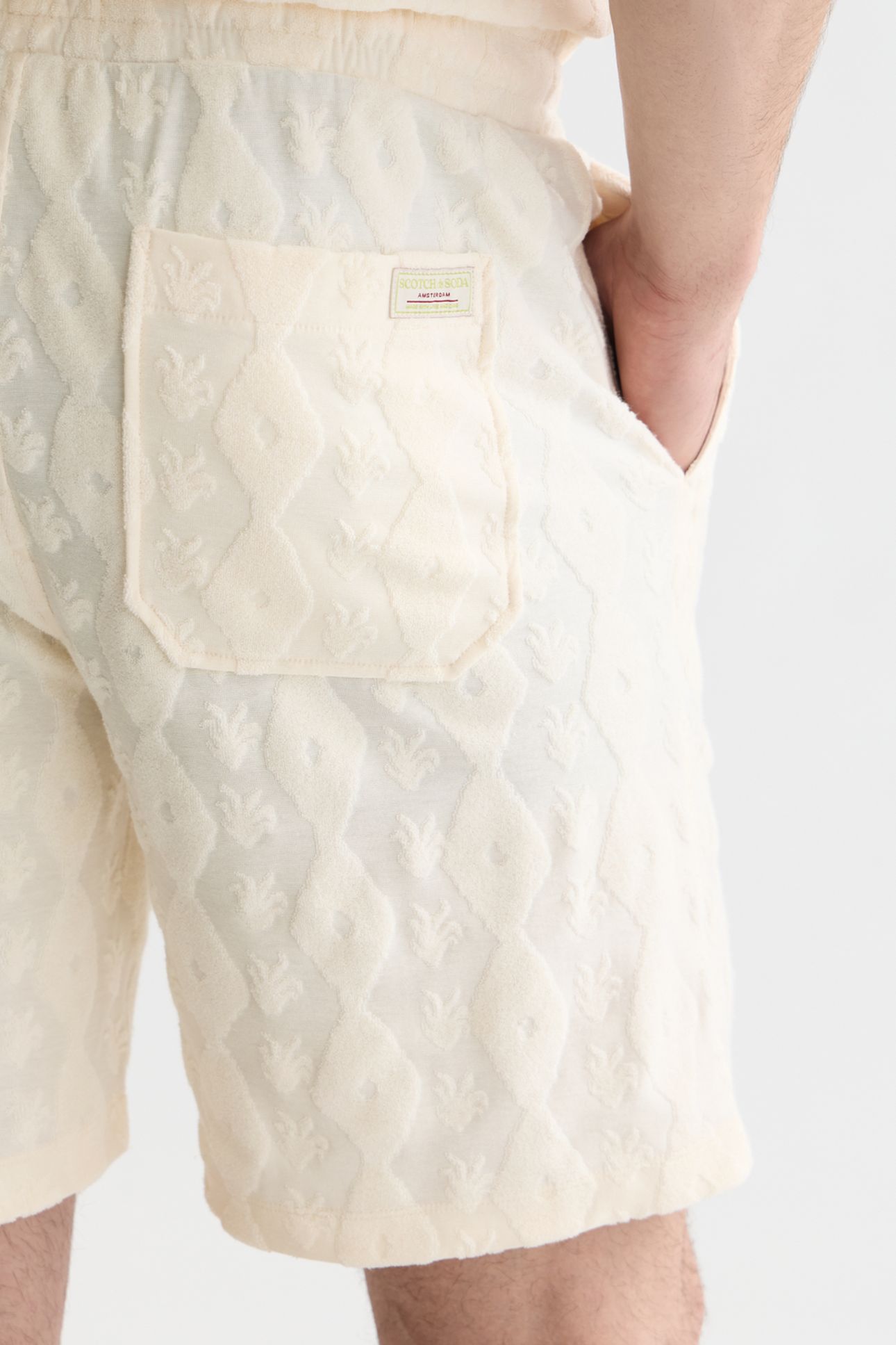 FAVE TERRY JACQUARD RELAXED-FIT BERMUDA SHORTS LIGHT BEIGE 6