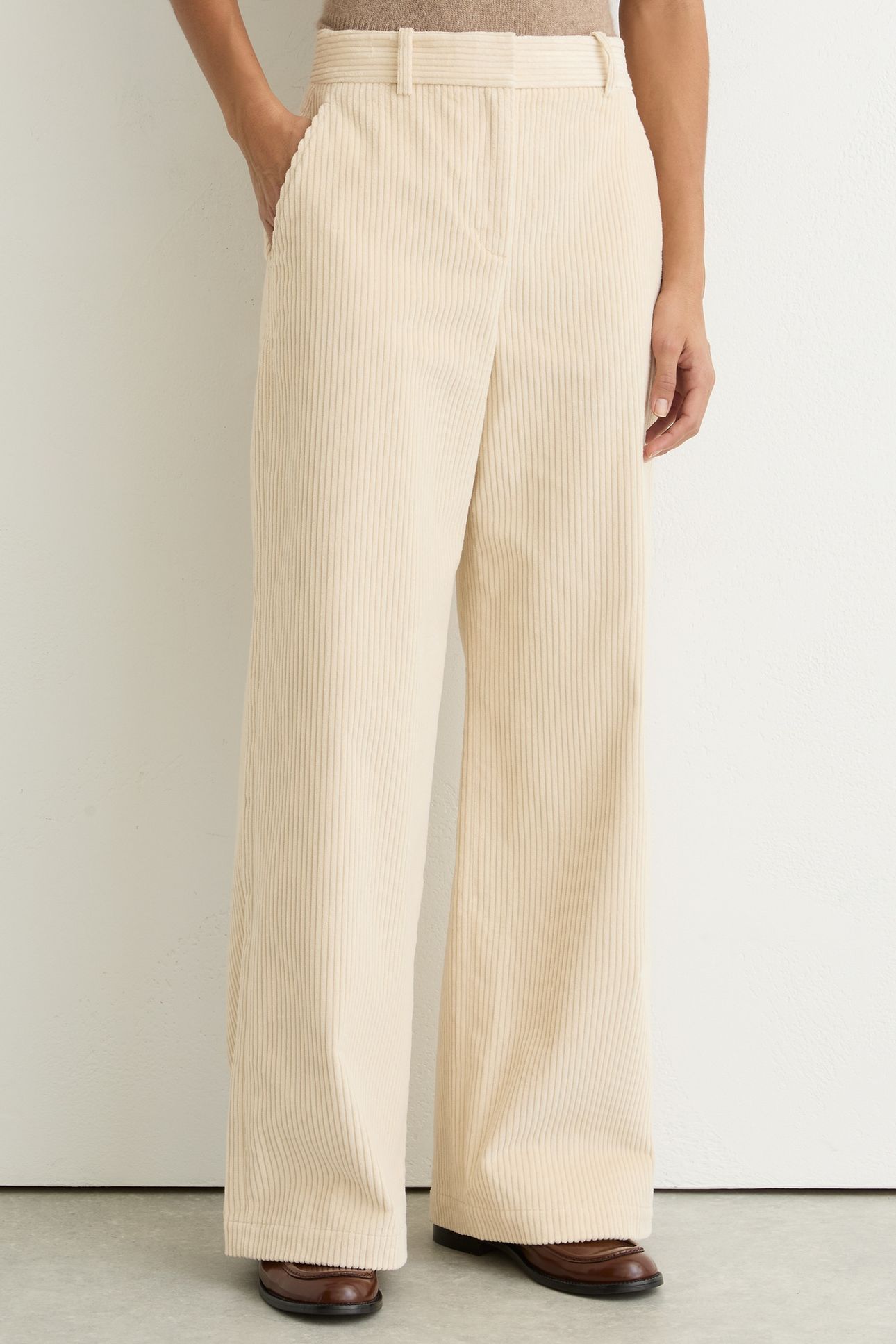 CORD TROUSER CREAM 1