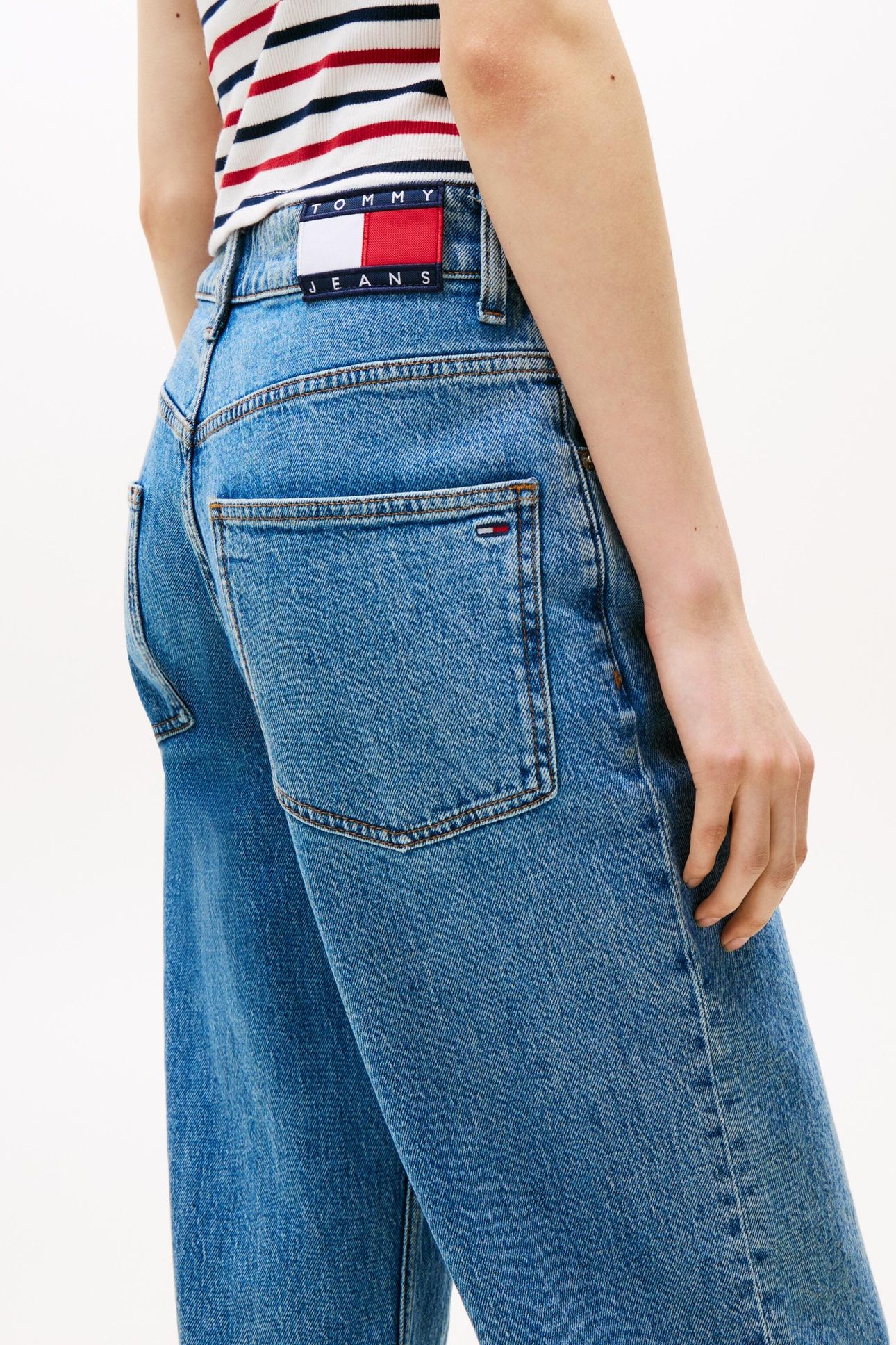 MIA MID RISE RELAXEDD STRAIGHT DENIM MID LIGHT BLUE 5
