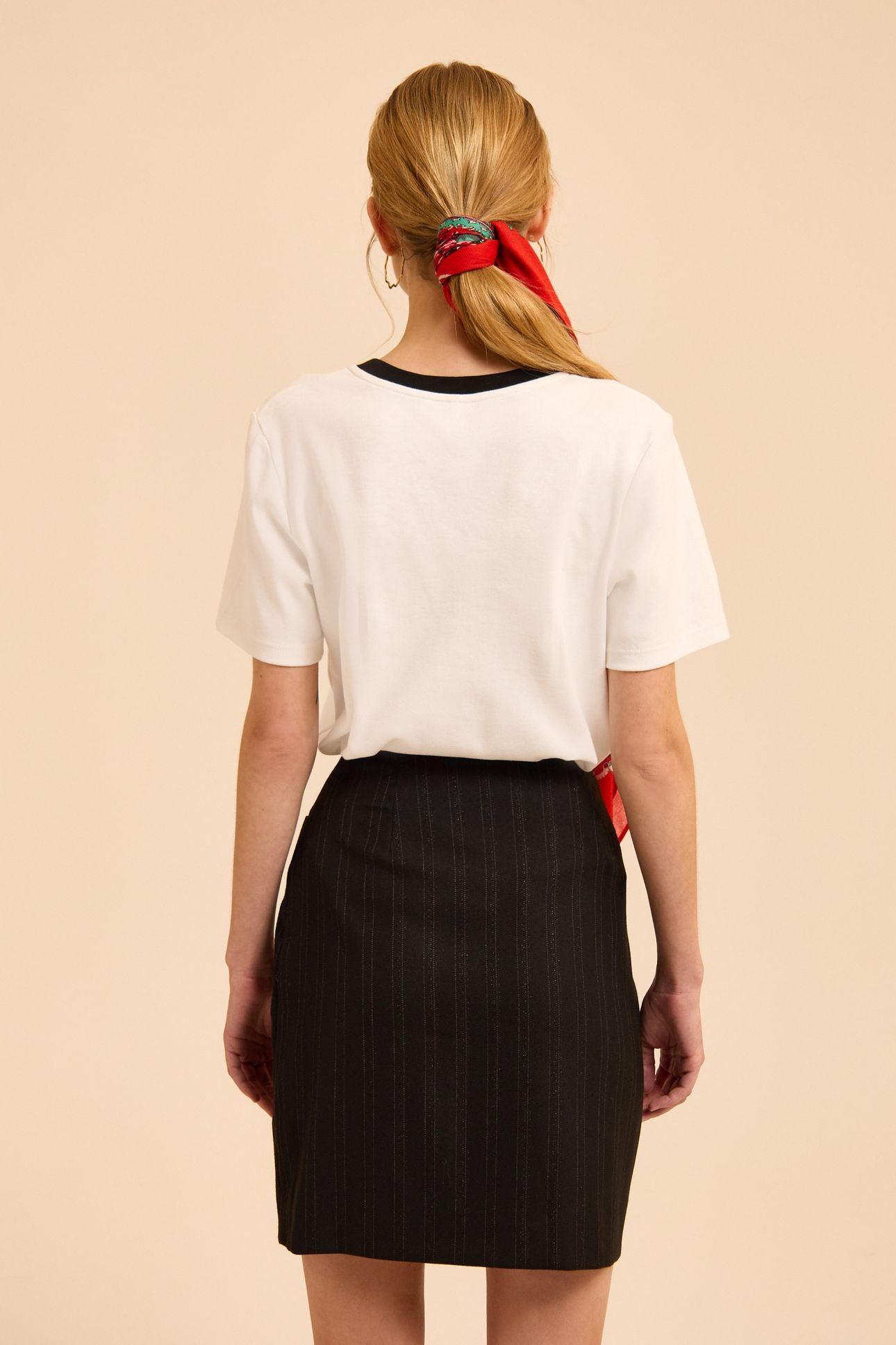 BLACK STRIPED SHORT SUIT SKIRT 2