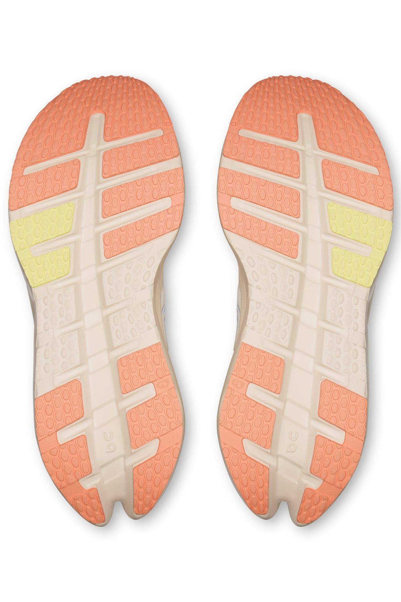 CLOUDRUNNER 3 IVORY | DEW 6