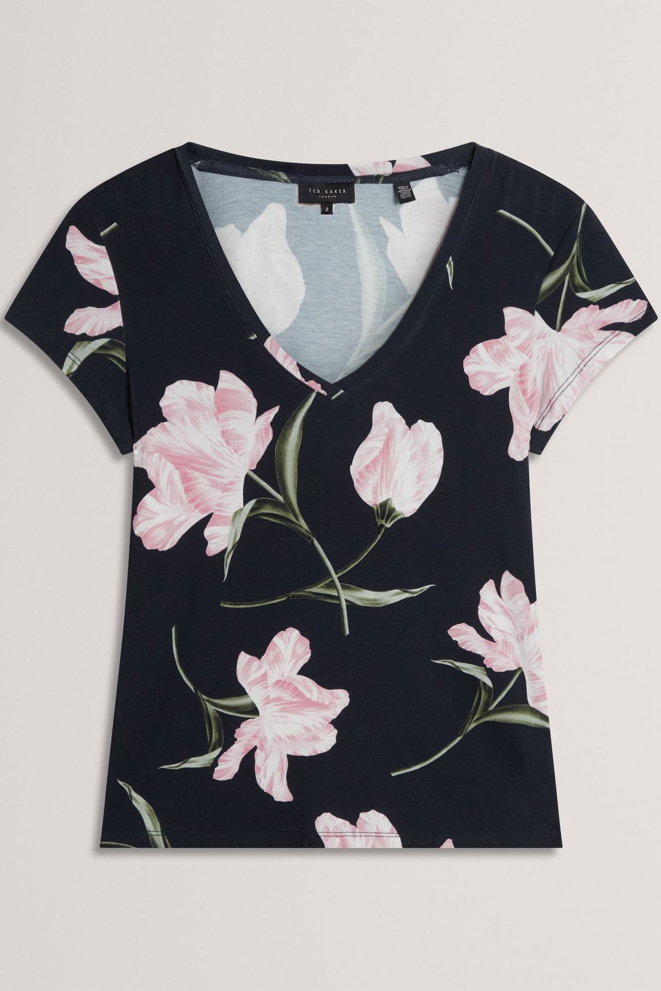 PRINTED V NECK FITTED TEE NAVY 3