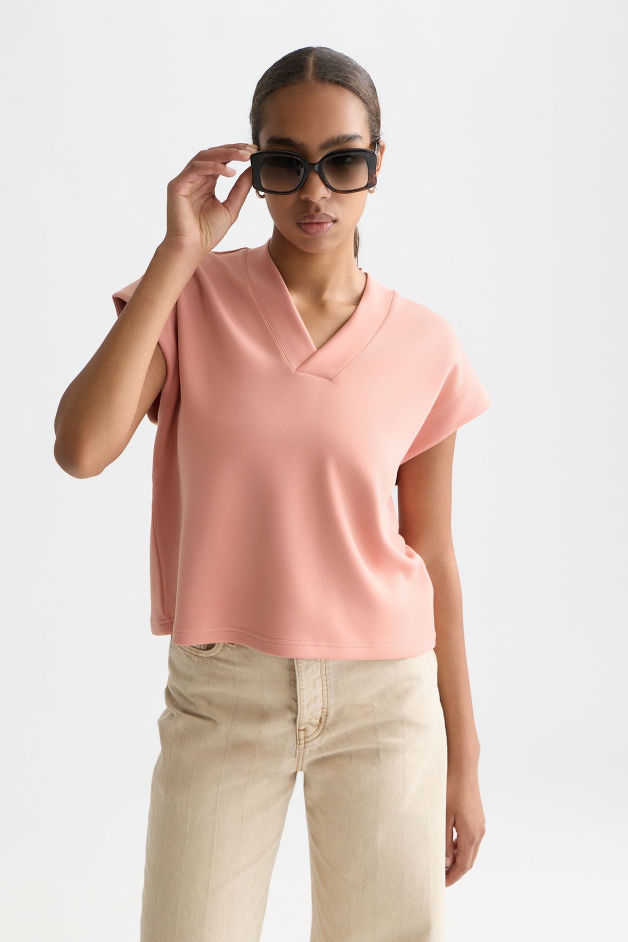 TENCEL V-NECK SHORTSLEEVED SWEATSHIRT CANYON CLAY 1