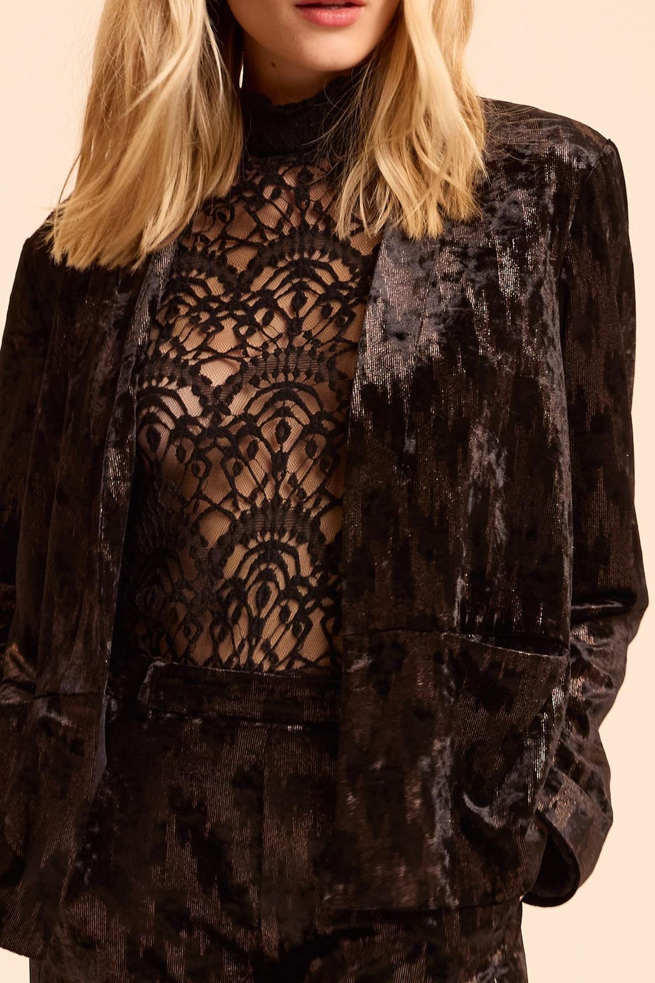 BLACK VELVET SUIT JACKET WITH TACHIST MOTIF 5